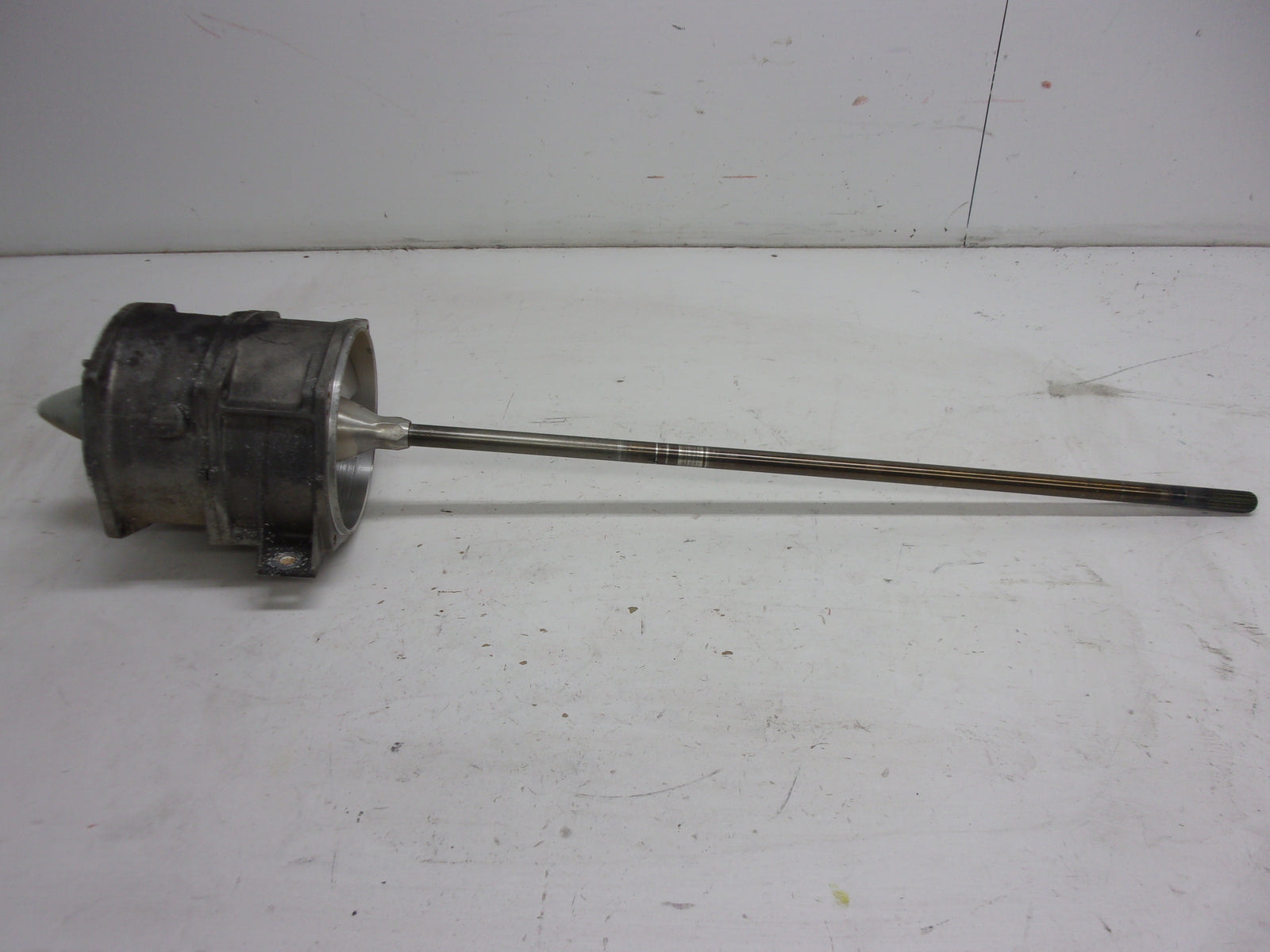 Yamaha Waverunner 1997 WVT WB GP Impeller Duct + Prop + Shaft 63M-51315-01-94