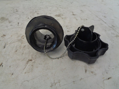 Kawasaki Jet Ski 1999-2005 Ultra 130/150 OEM Fuel Neck + Fuel Cap # 59231-3723