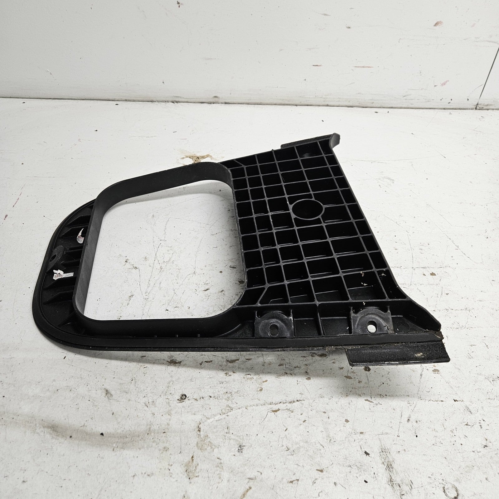 Yamaha Waverunner 2013-2016 FX FZR FZS VXR VXS OEM Deck Beam # F2S-U890L-04-00