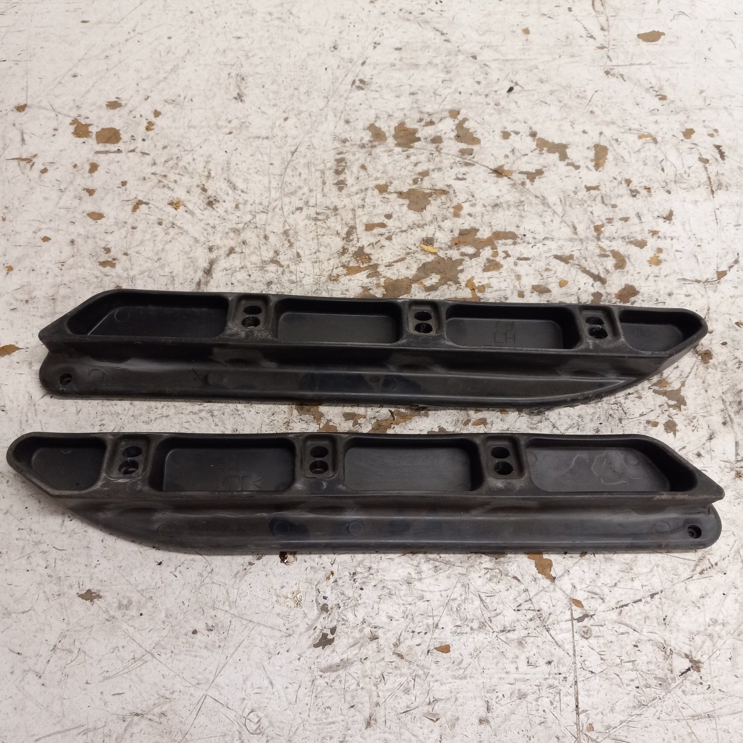 Yamaha Waverunner 2000-2008 GP 1200/1300 OEM Sponson Set Part# F0X-U883P-00-00