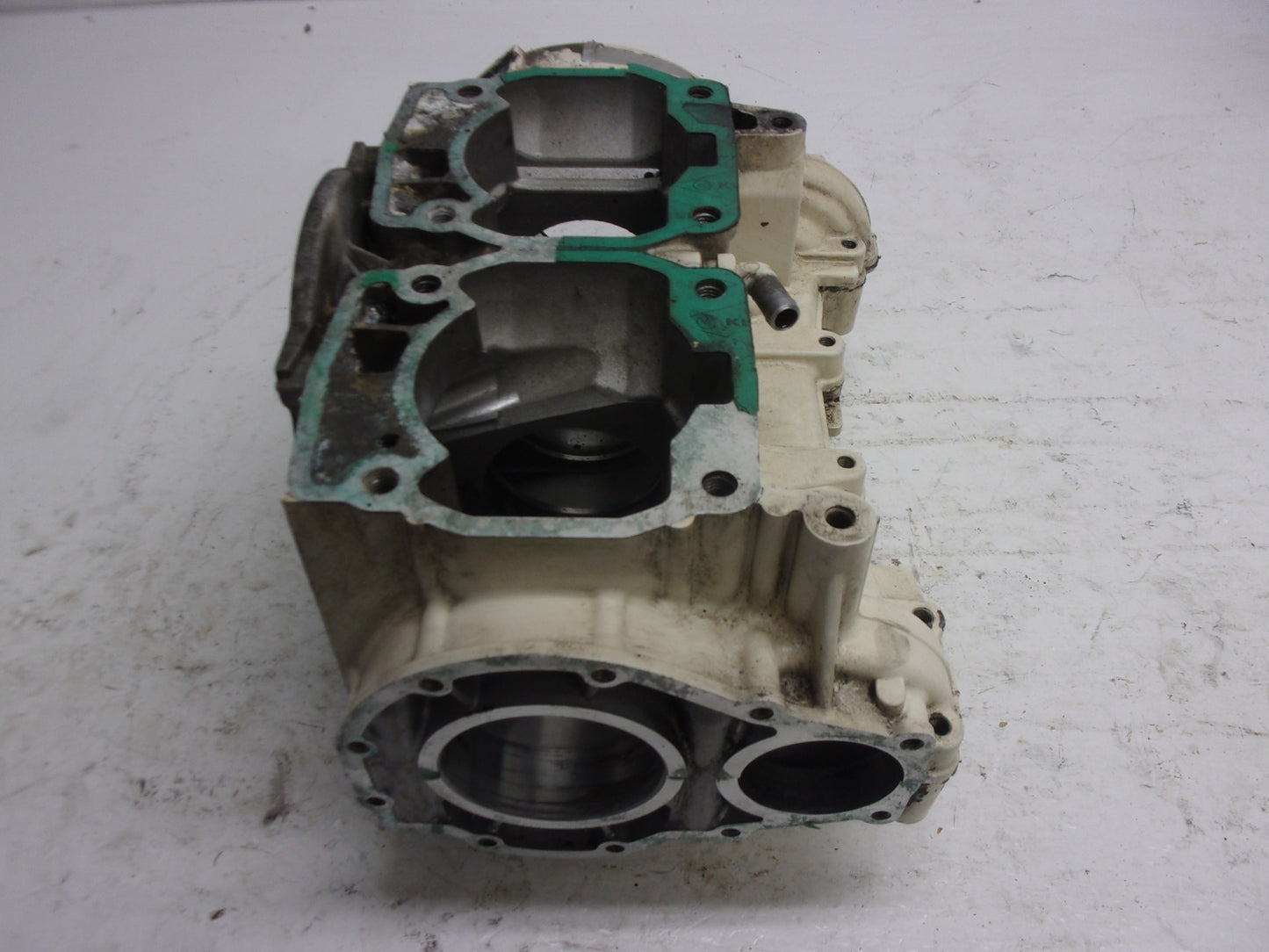 Sea Doo Bombardier 1998-2002 RX GTX GSX LRV XP 951 OEM Crankcase Part# 290887754