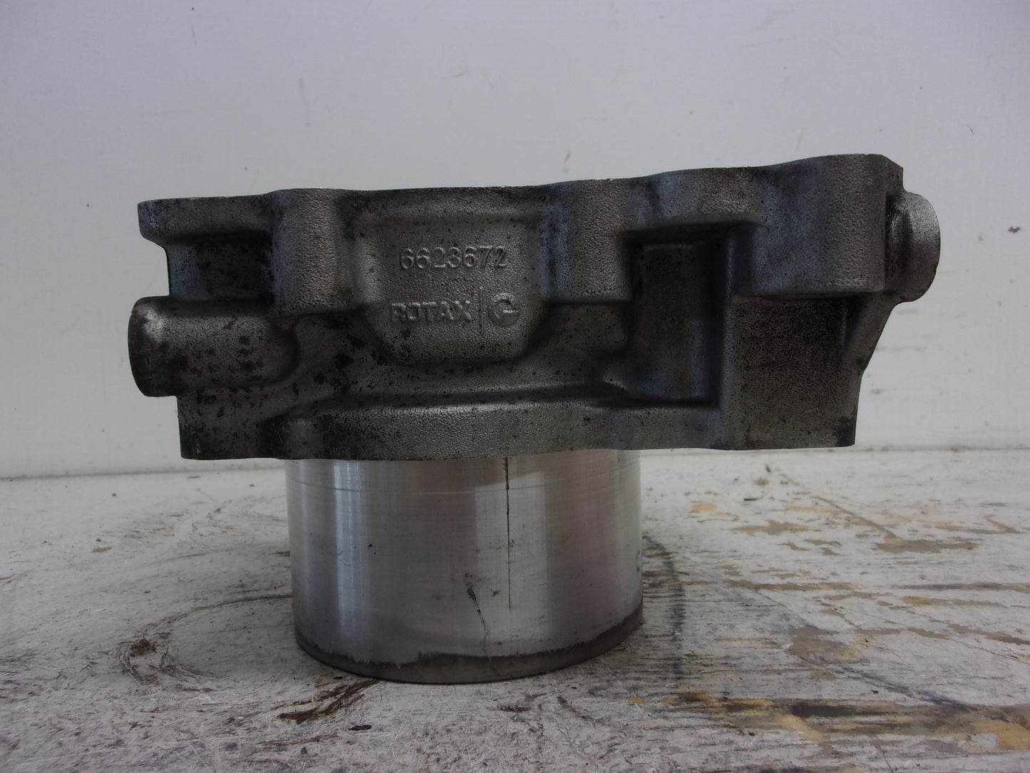 Can-Am Roadster 2011-2016 Spyder RS ST RT OEM Standard Cylinder Part 420623912