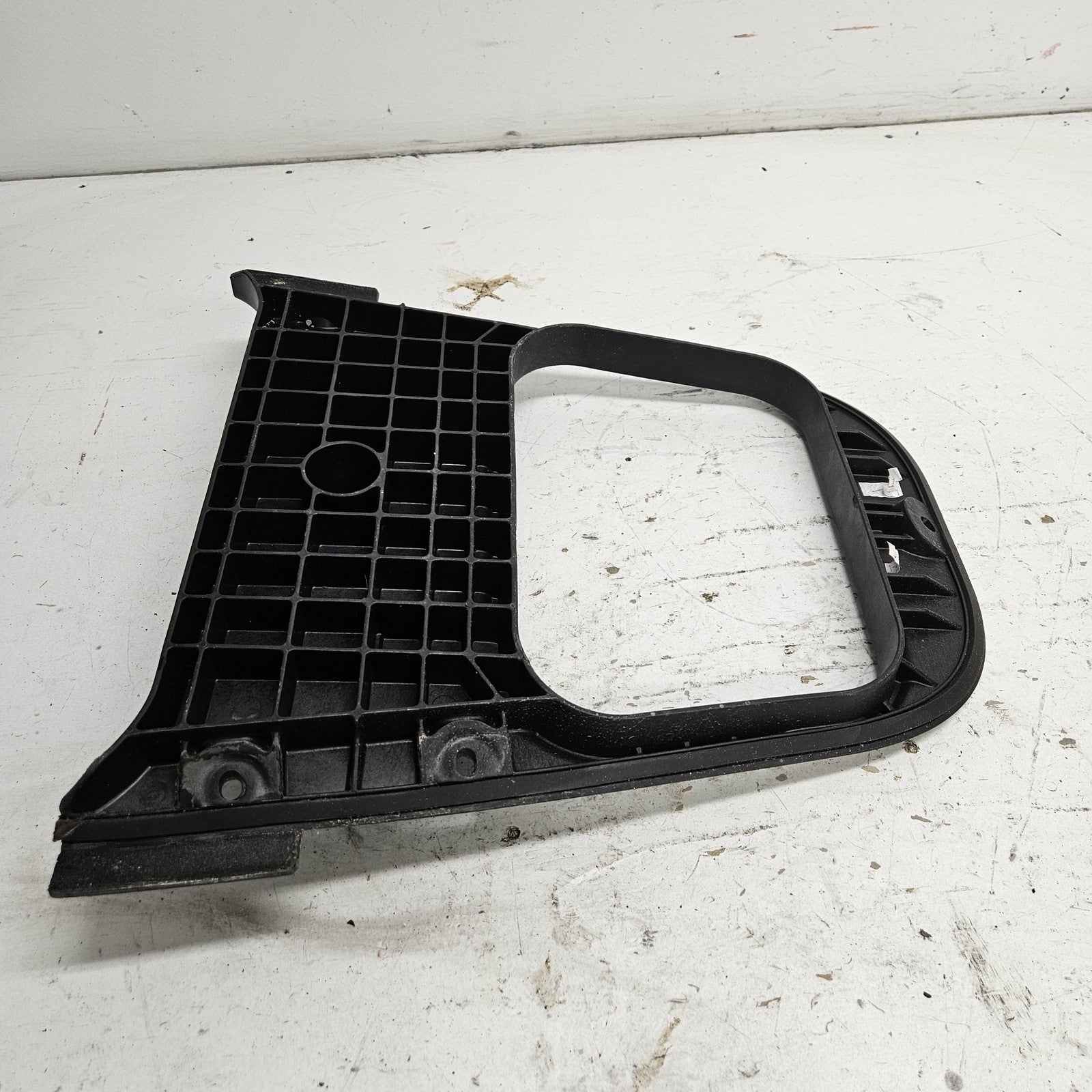 Yamaha Waverunner 2013-2016 FX FZR FZS VXR VXS OEM Deck Beam # F2S-U890L-04-00