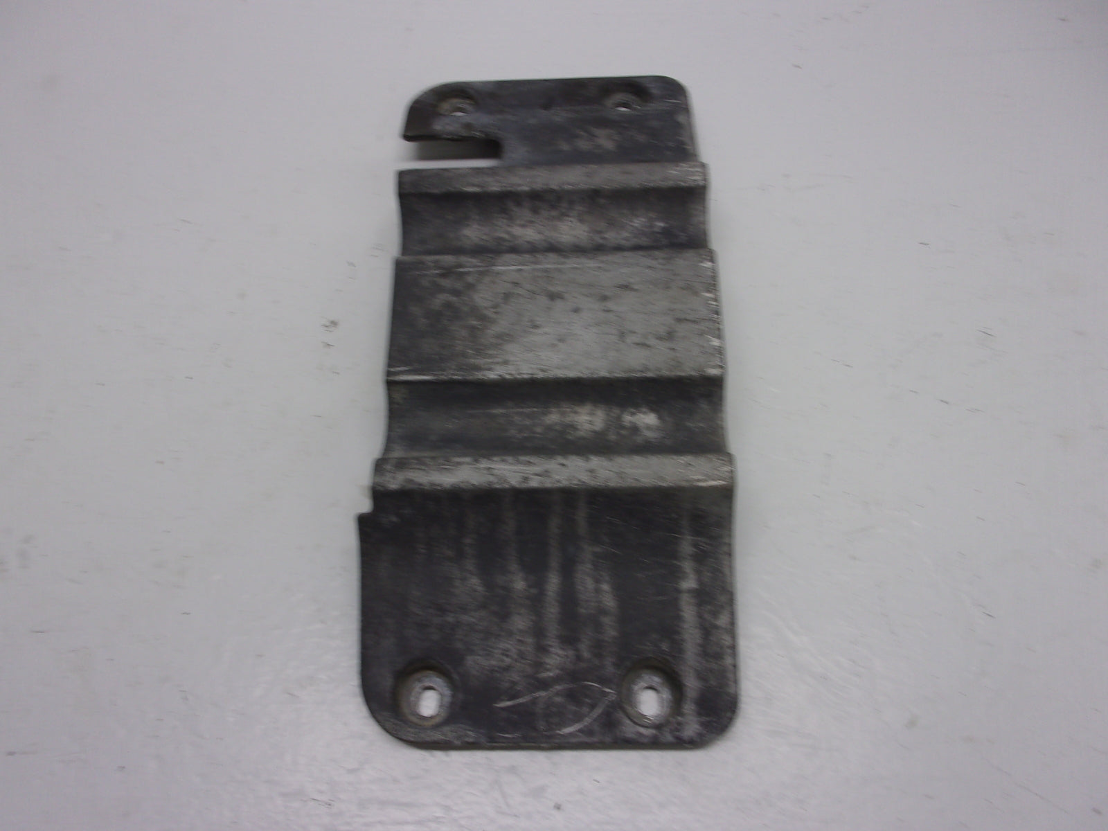 Yamaha WaveRunner 1998-2000 GP 760/800 GP 1200 OEM Ride Plate # GU0-U273B-00-00