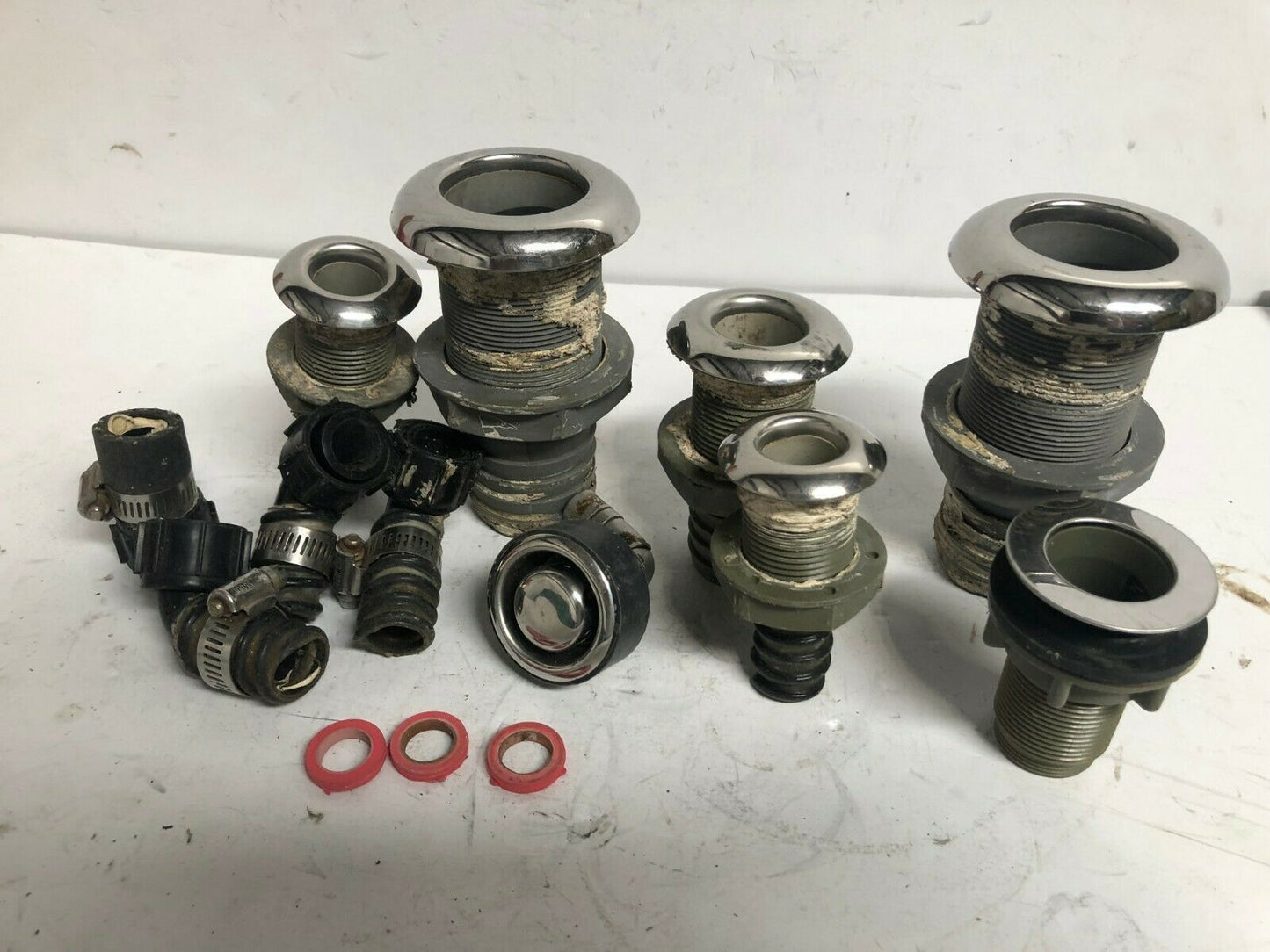 Bilge Fitting Set Plastic Chrome (11 Pieces)