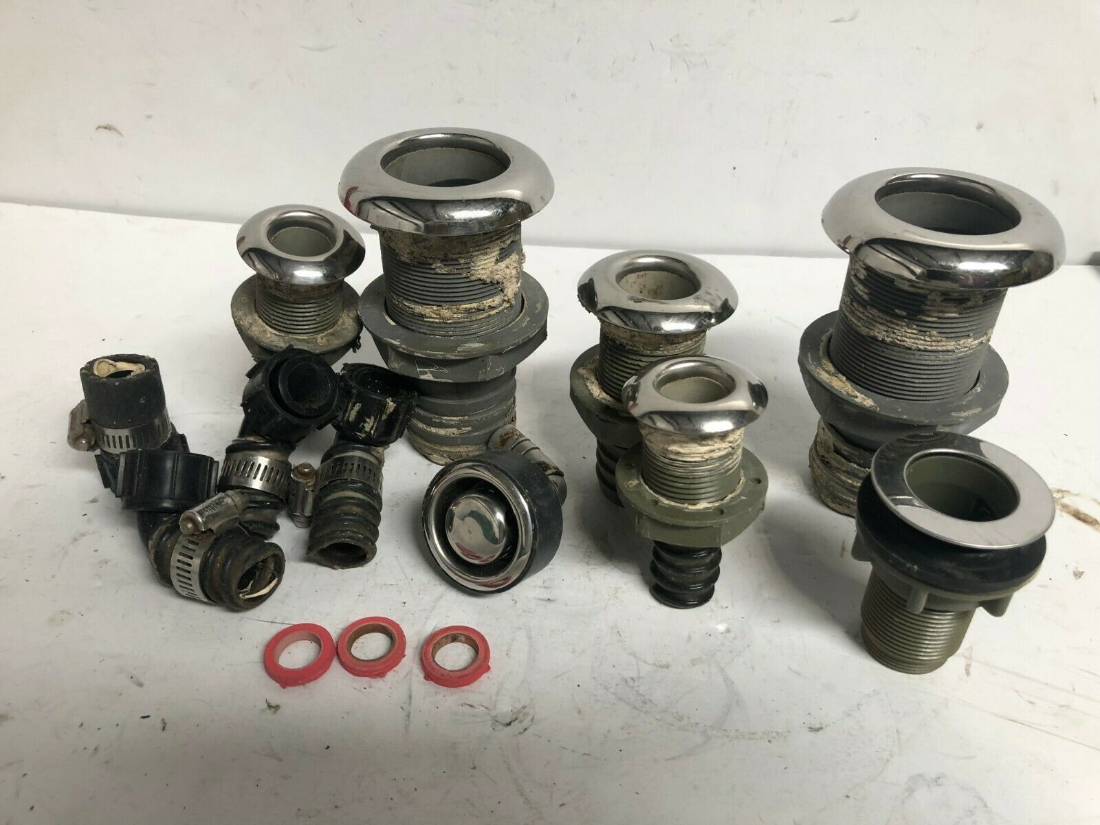 Bilge Fitting Set Plastic Chrome (11 Pieces)