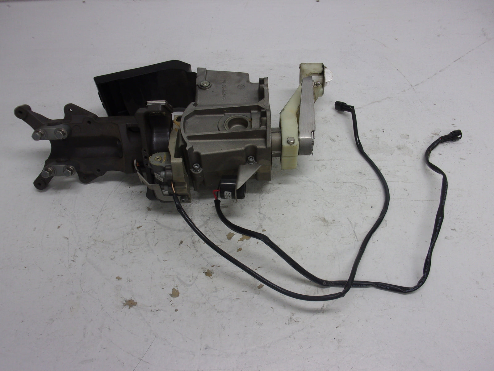 Yamaha WaveRunner 2012-2014 FX FXSHO 1.8 L OEM Steering Master # F2S-61400-00-00