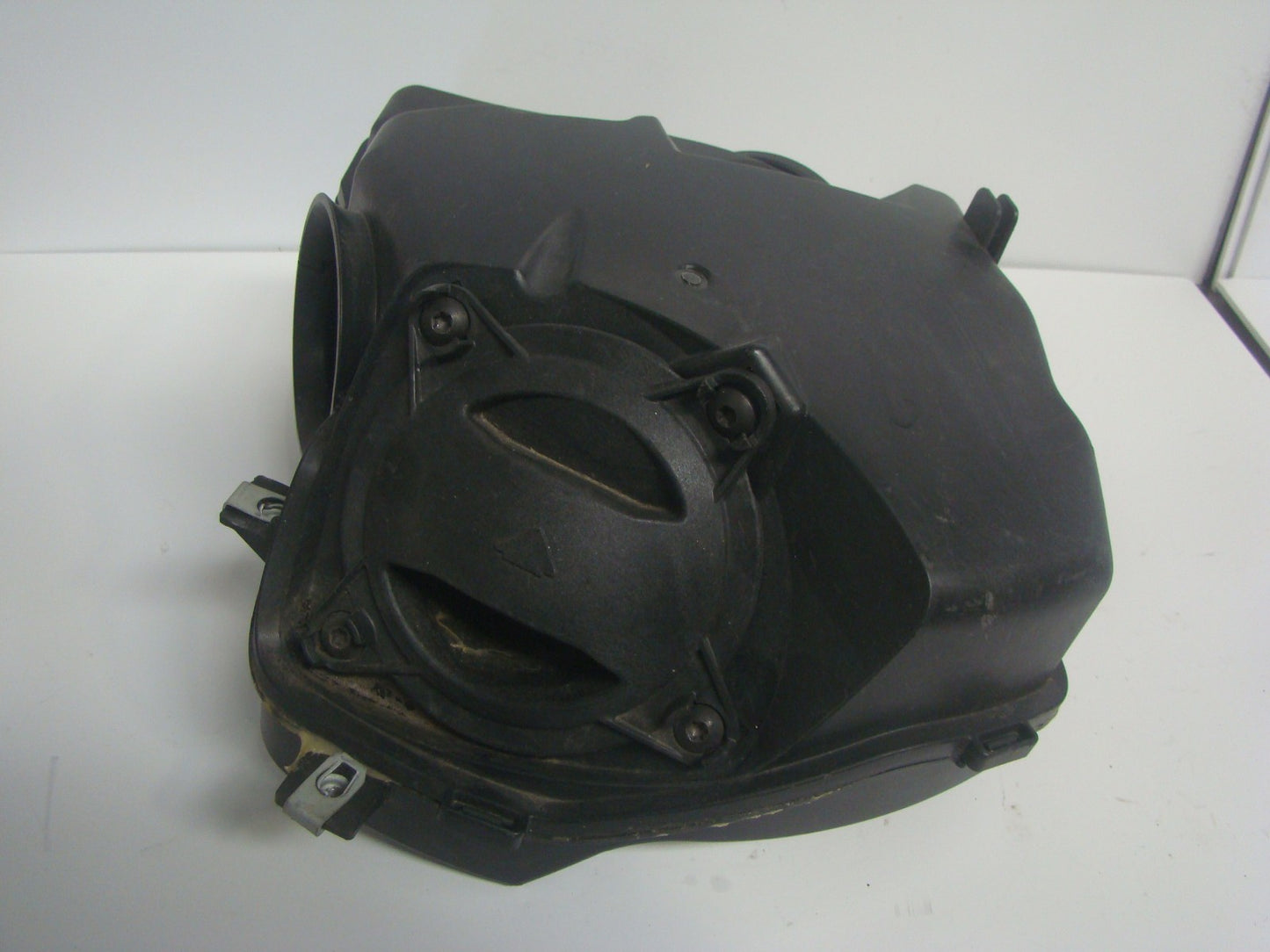 Can-Am Roadster 2016-2018 F3 F3-S F3-T Air Intake Box + Filter Part# 707800584