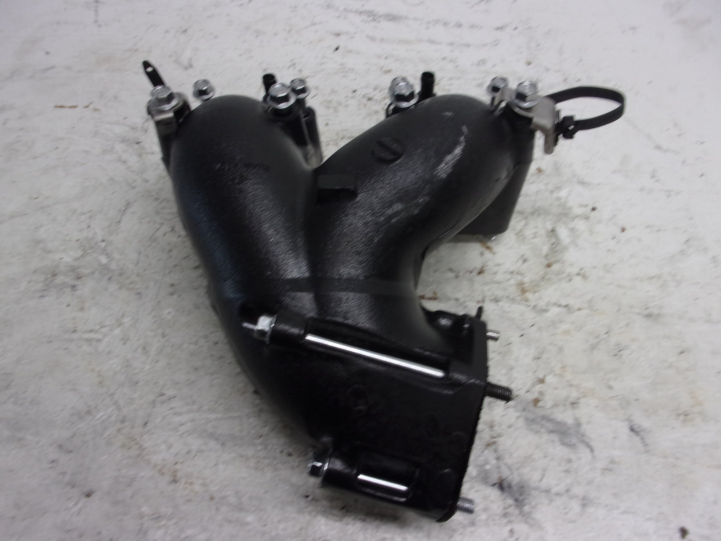 Yamaha WaveRunner 1999-2003 GP XL XLT 800 Exhaust Manifold Part# 66E-14711-10-8P