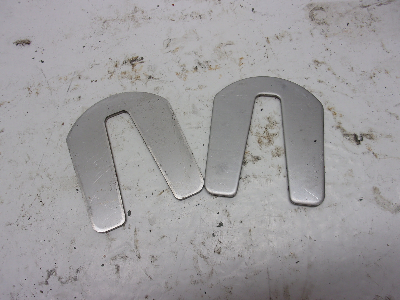 Yamaha Waverunner 1999-2001 XL 1200 OEM Engine Mount Set Part# 66V-44517-00-8P