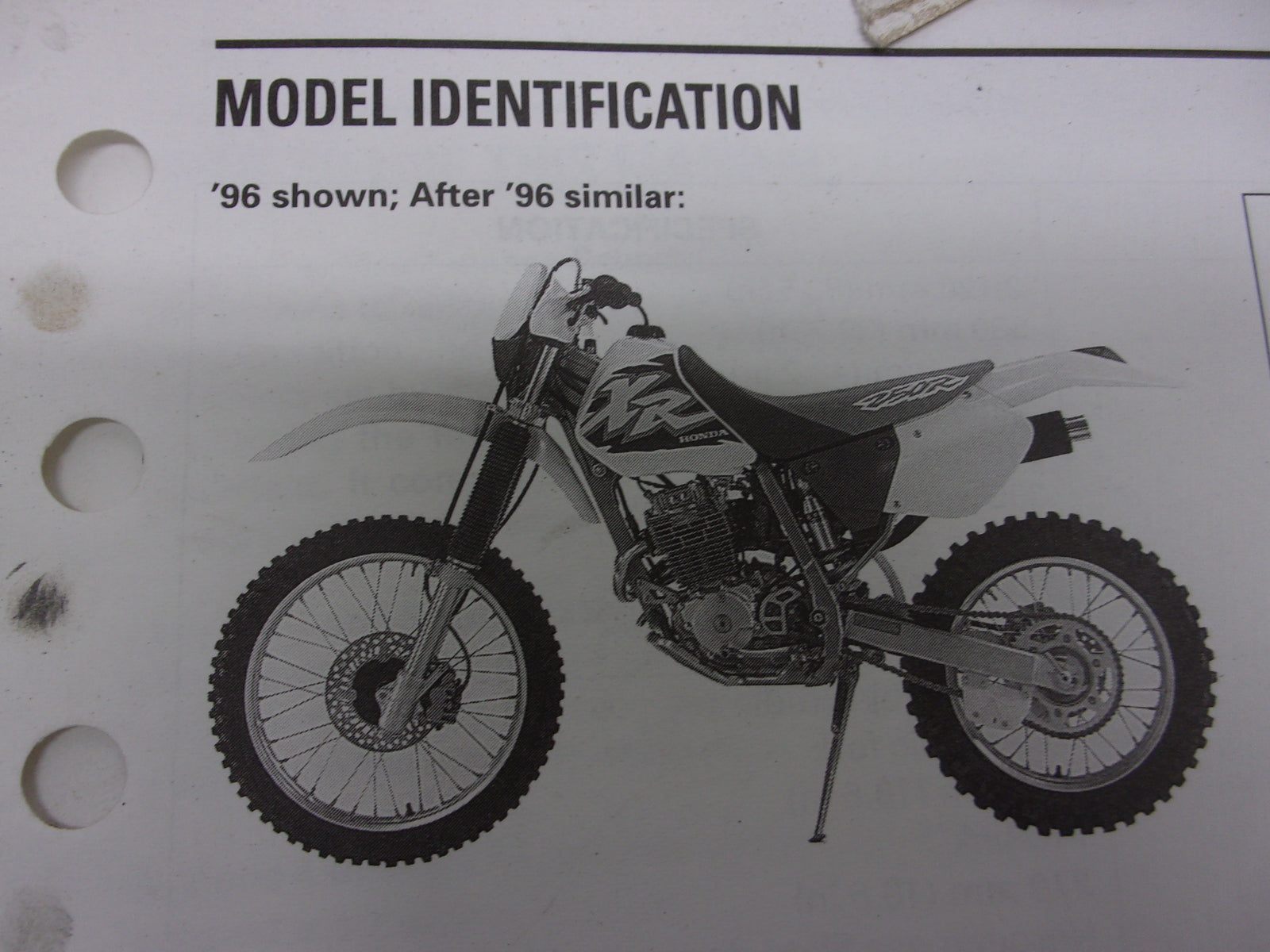 Honda Dirt Bike MX 1996-2003 XR250R OEM Service Manual Part# 61KCE06
