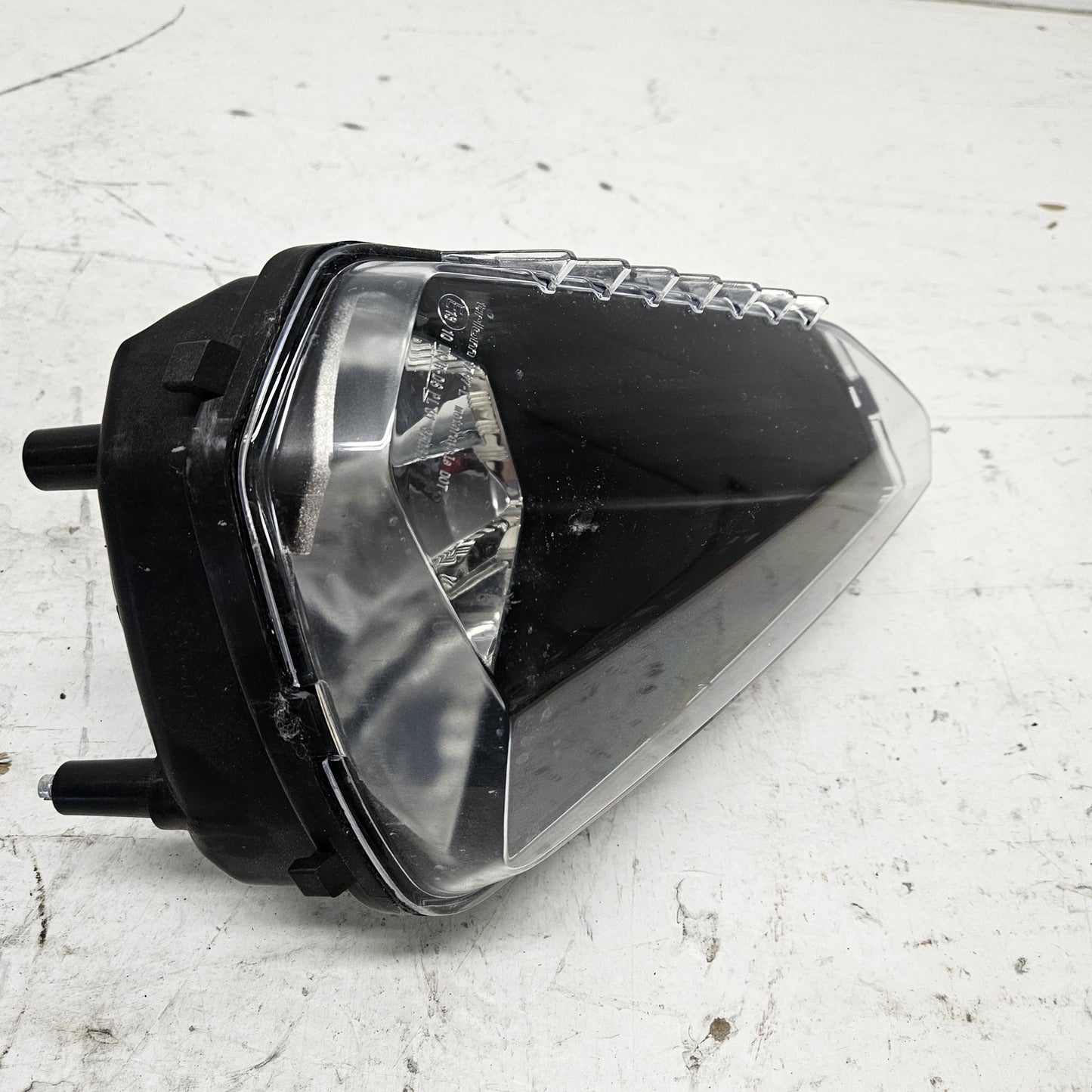 Can-Am Roadster 2019-2021 Ryker OEM Right Headlight Assembly Part# 710005637