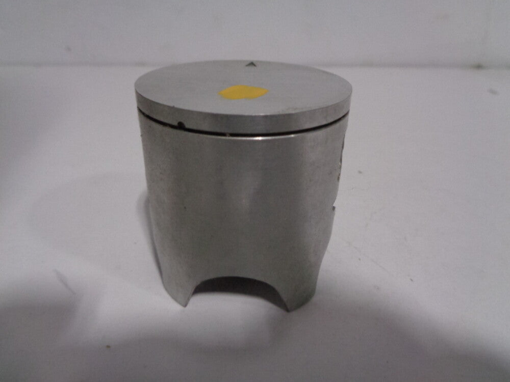 Suzuki Dirt Bike 1986-1988 RM-125 Standard Size OEM Piston 12110-01B41-0F0