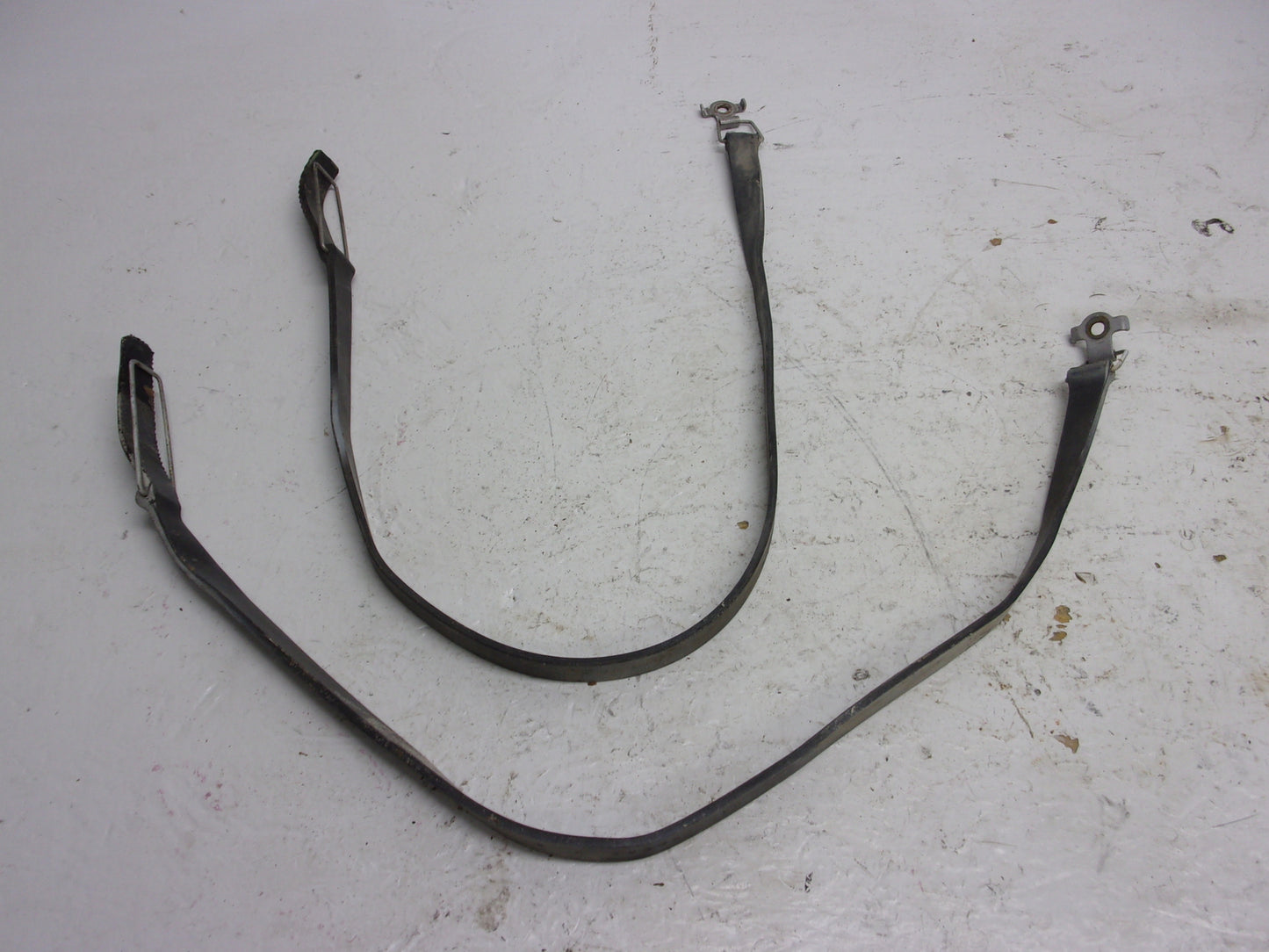 Kawasaki Jet Ski 1992-1997 750 SX SXI OEM Fuel Tank Band Set Part# 92072-3763