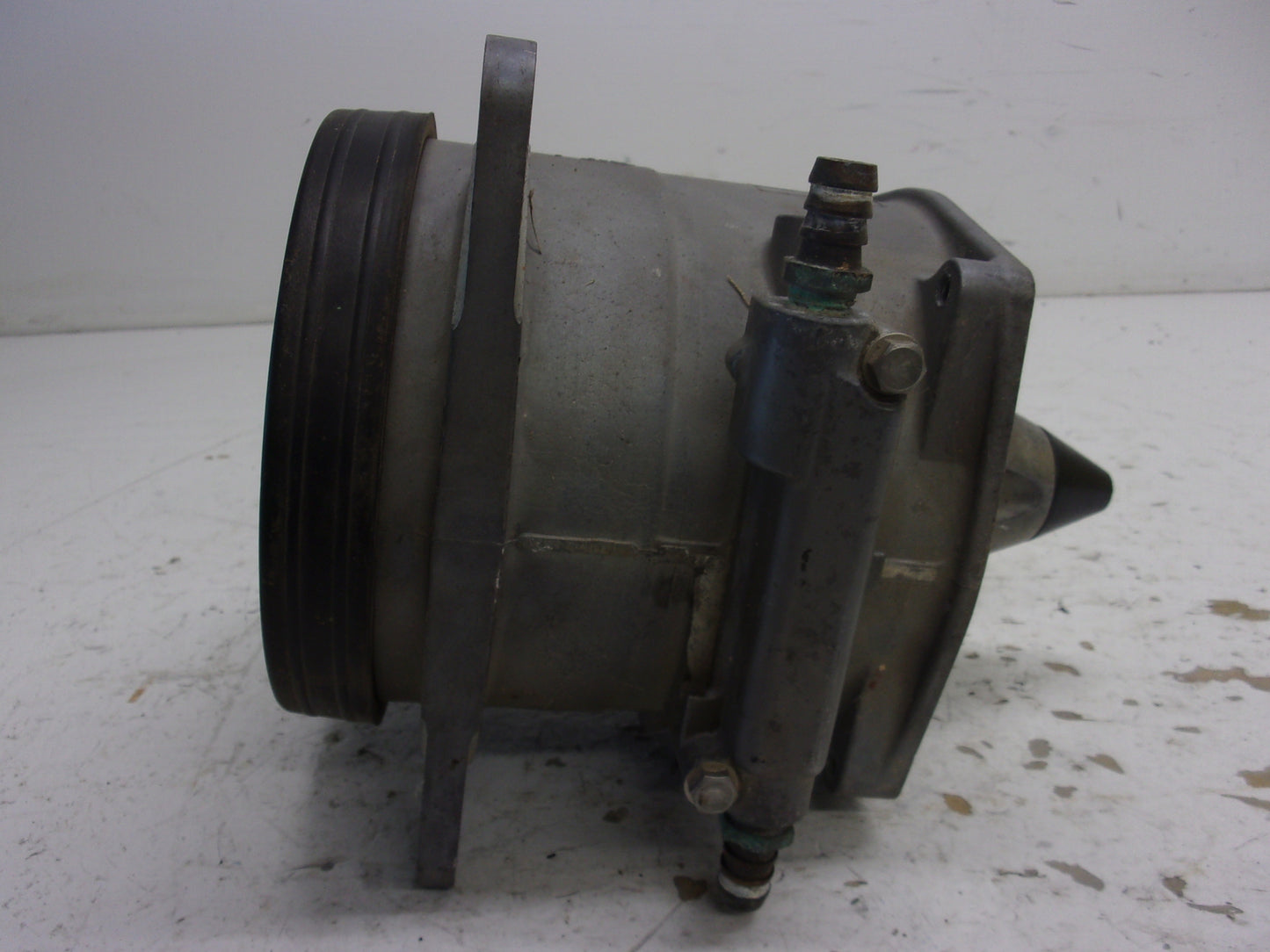Kawasaki PWC Jet Ski 2003-2004 STX-12/15 STX-R OEM Vane Guide Part# 59496-3737