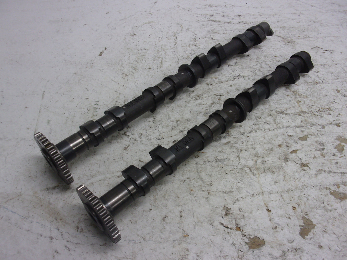 Kawasaki Jet Ski 2007-2008 Ultra 250X LX OEM Camshaft Set 49118-3712 49118-3711