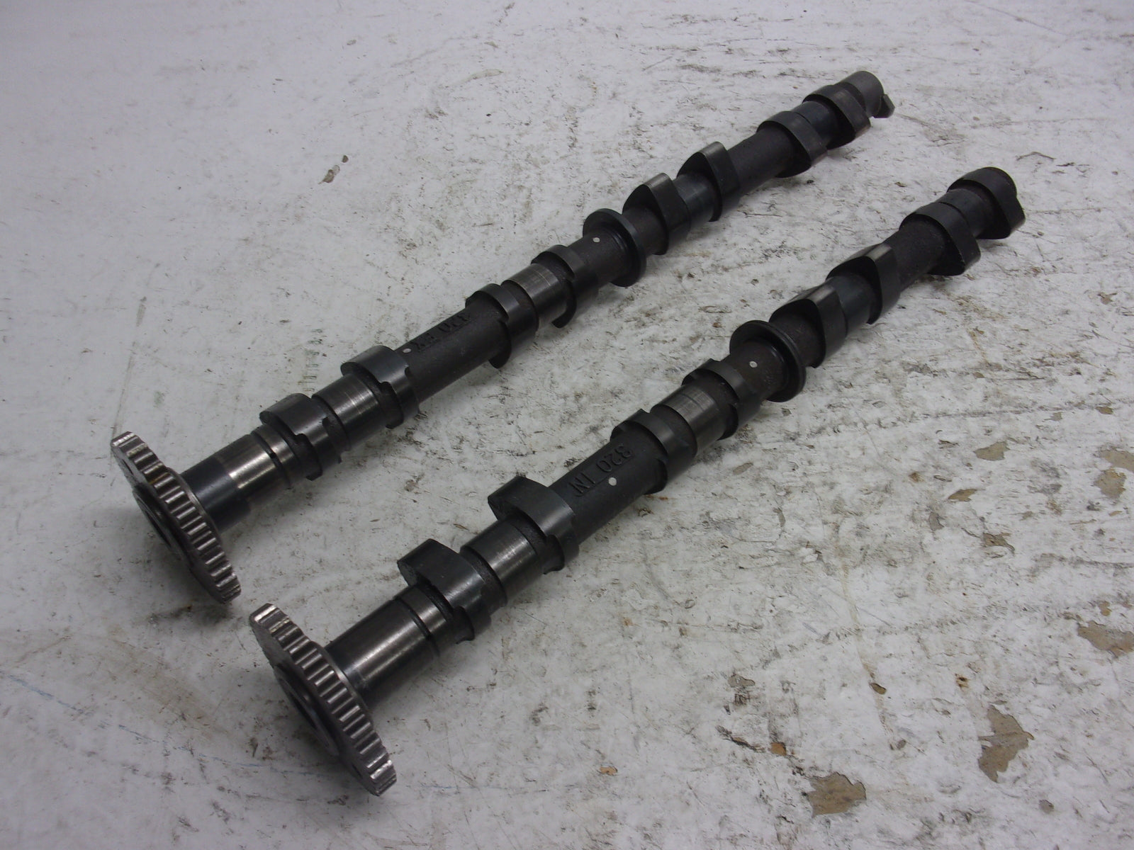 Kawasaki Jet Ski 2007-2008 Ultra 250X LX OEM Camshaft Set 49118-3712 49118-3711