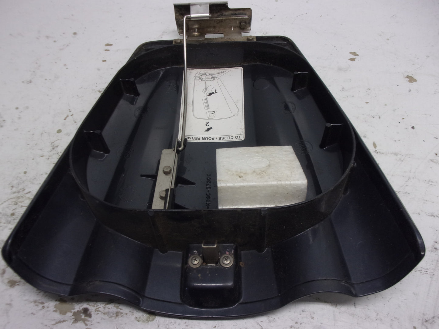 Kawasaki Jet Ski 1998 ZXI 1100 OEM Gray Hatch Cover Assembly Part 14090-3747-JR
