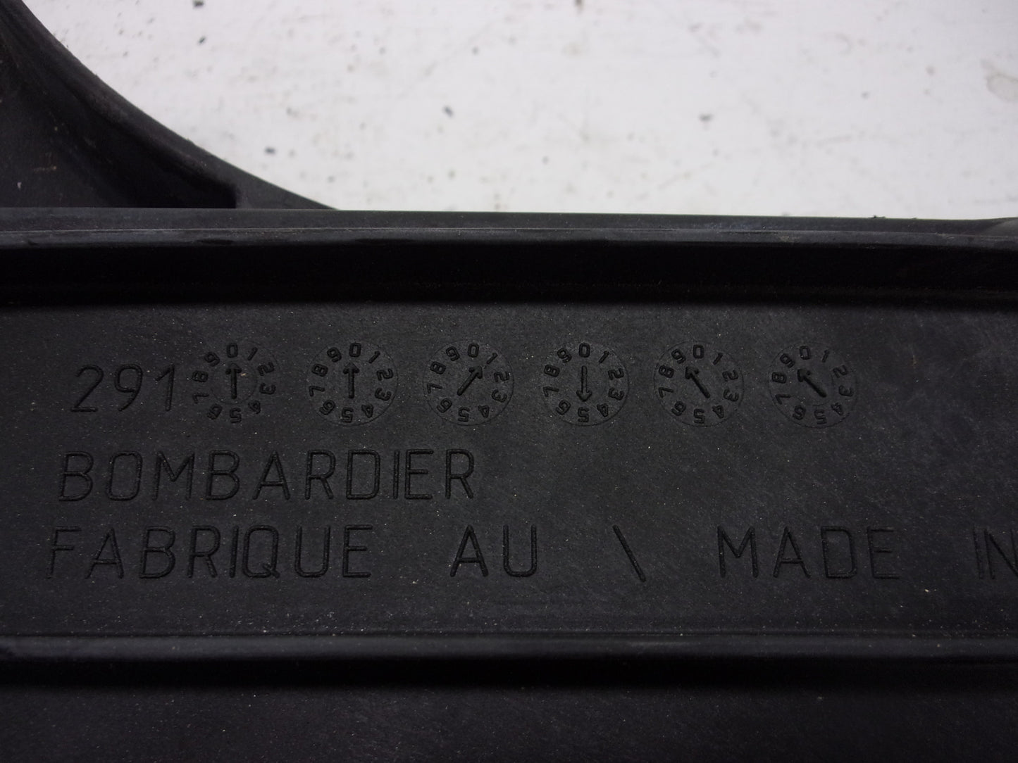 Sea Doo Bombardier 2002-2004 GTX DI / 4-TEC OEM Complete Seat Bridge # 291001602