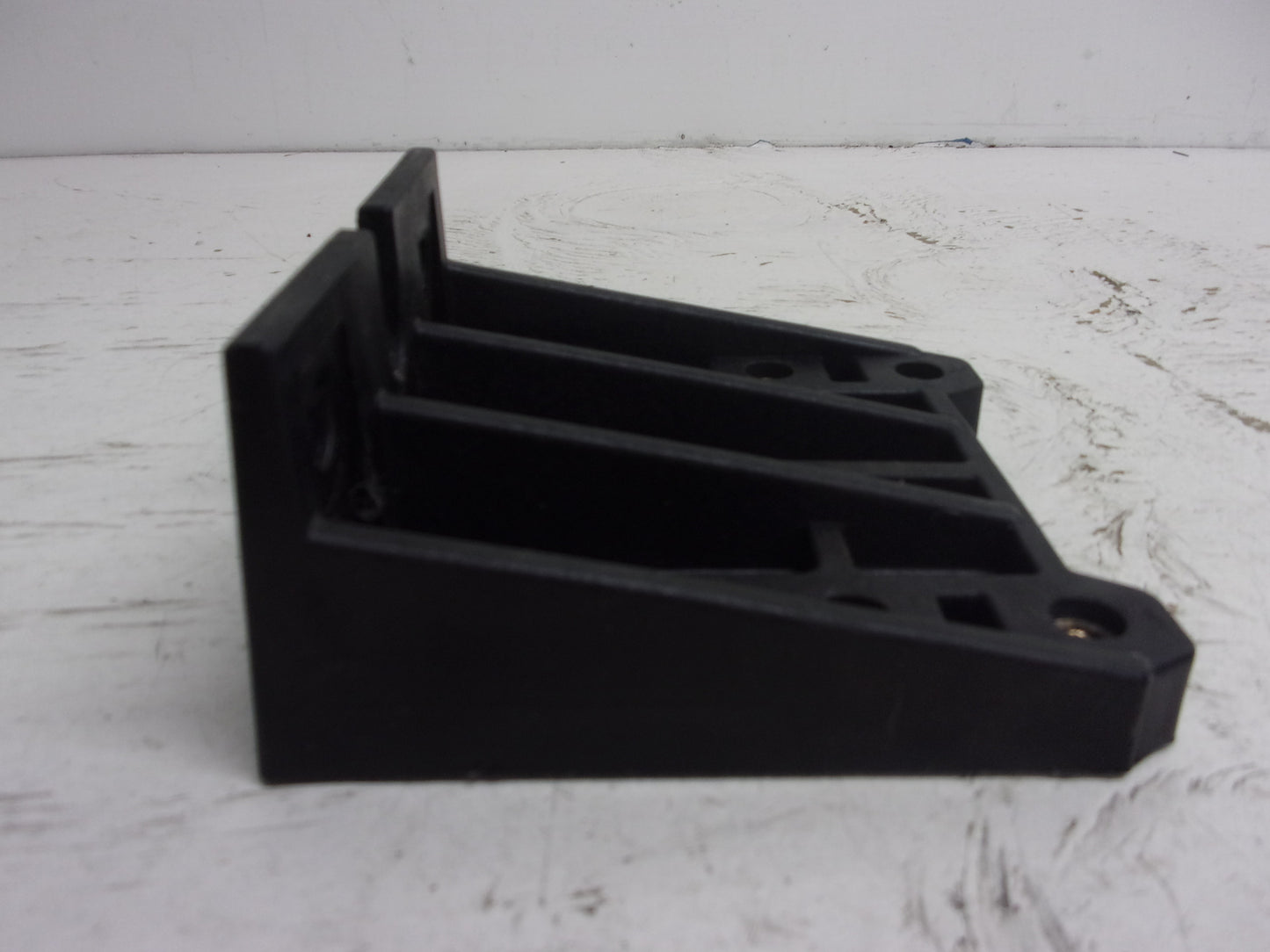 Yamaha WaveRunner 2010-2015 VX V1 OEM Air Box Bracket Set Part# F2N-U8572-00-00