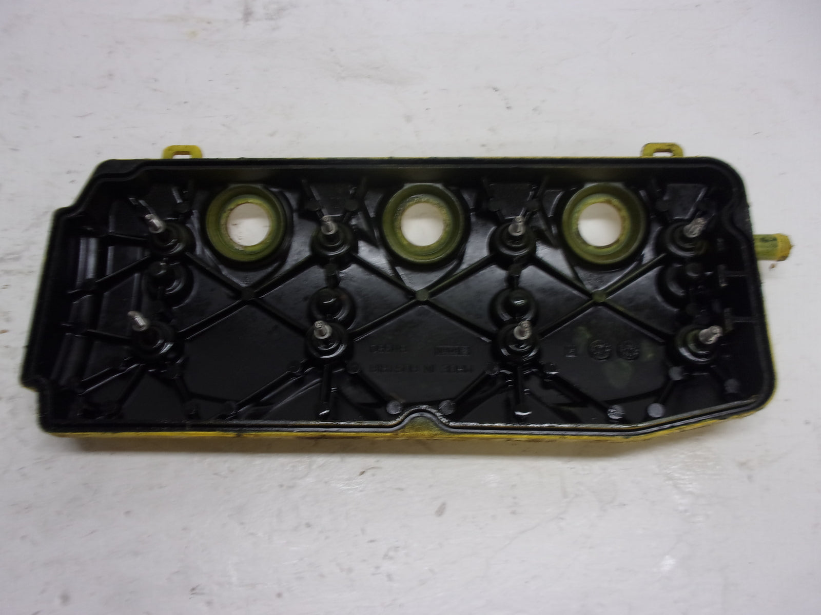 Sea Doo Bombardier 2003-2005 GTX RXP RXT OEM  Yellow Valve Cover Part# 420811581