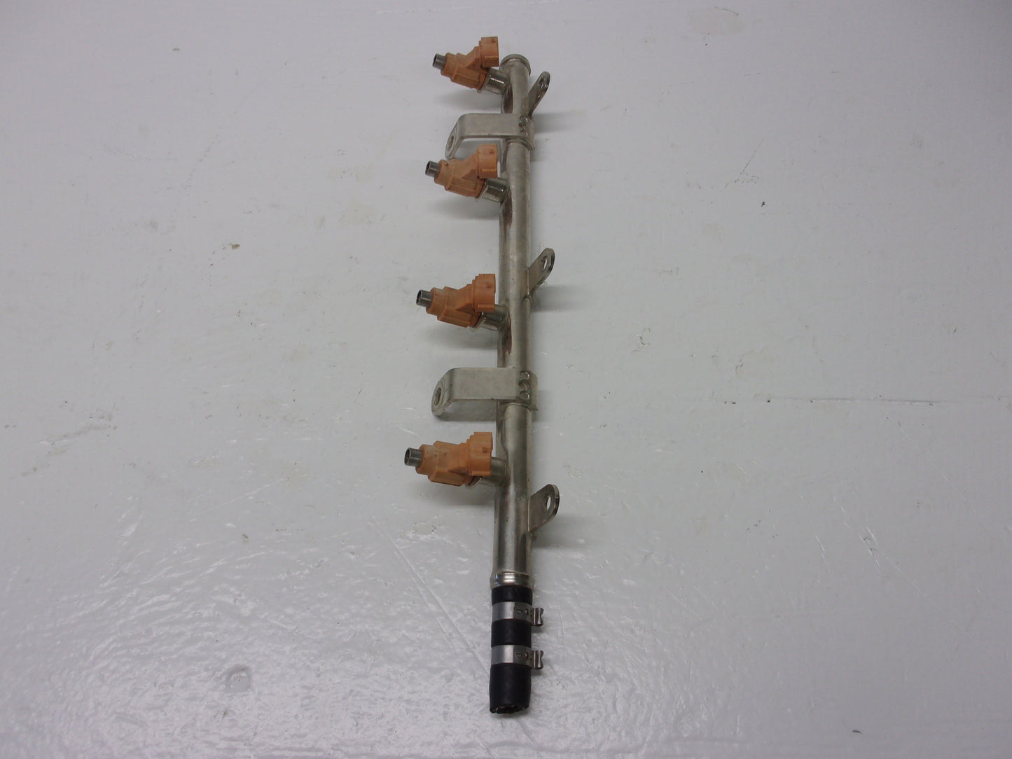 Yamaha Waverunner 2005-2011 VX VX1100 OEM Fuel Rail + Injectors 60E-13761-10-00