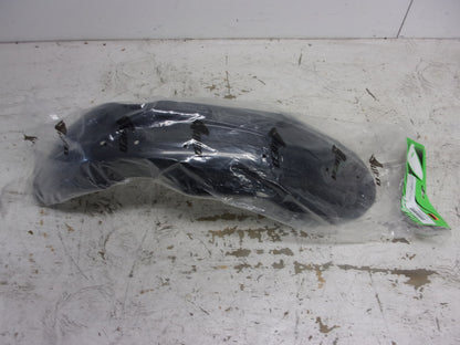 UFO Black Front Fender For Suzuki RM 125-250 01-08, RMZ 07-09 # SU03985-001