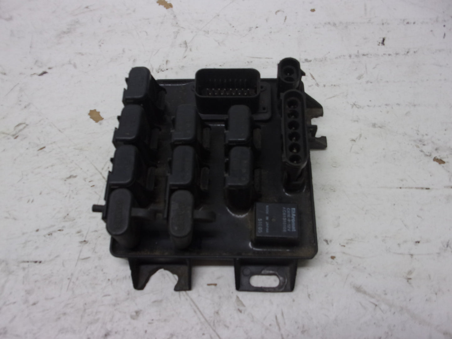 SeaDoo Jet Boat 1997 Challenger OEM Fuse Block Assembly Part# 204470017