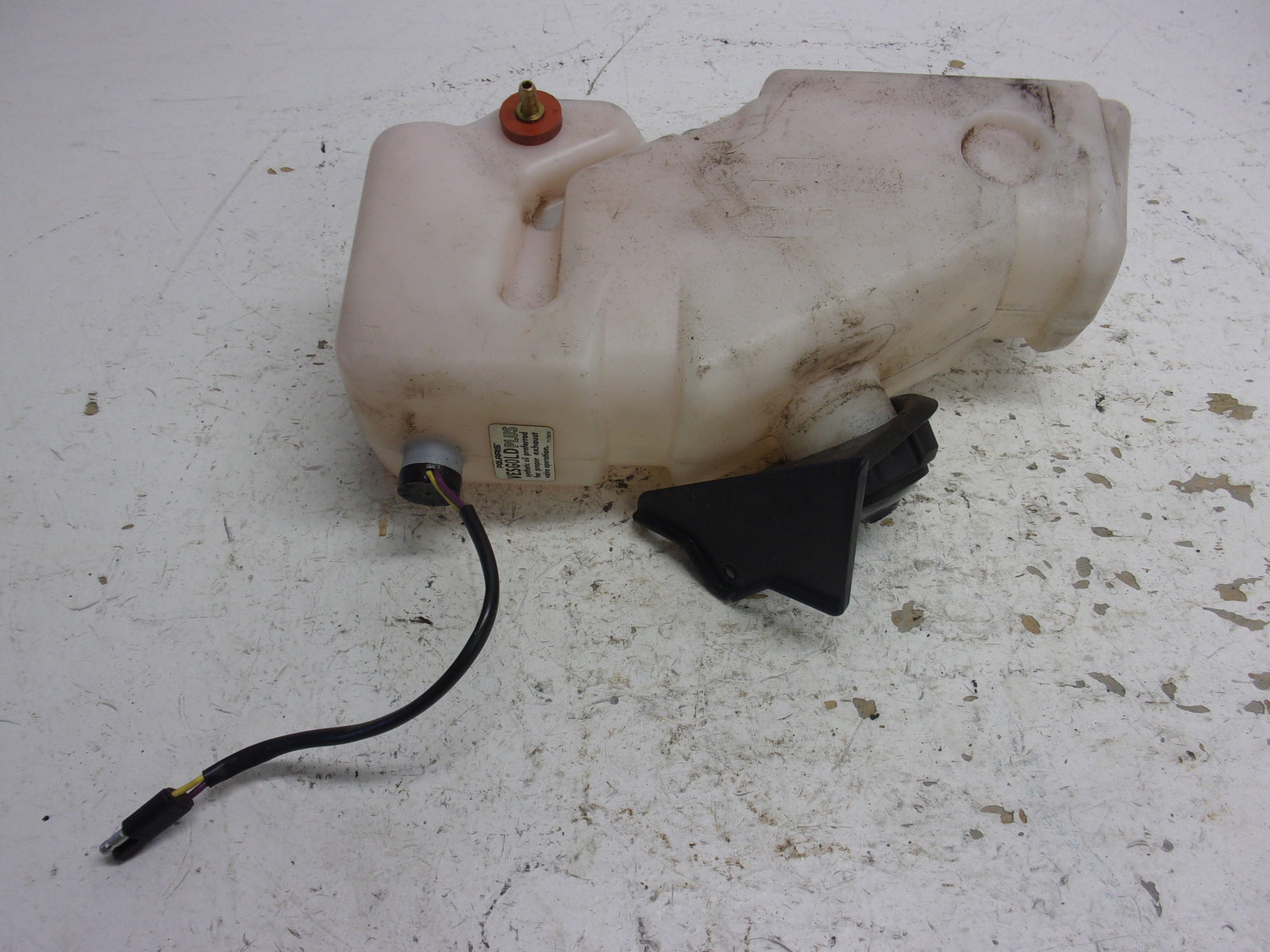 Polaris Snowmobile 2010-2020 RMK Rush Switchback OEM Oil Bottle # 2520931
