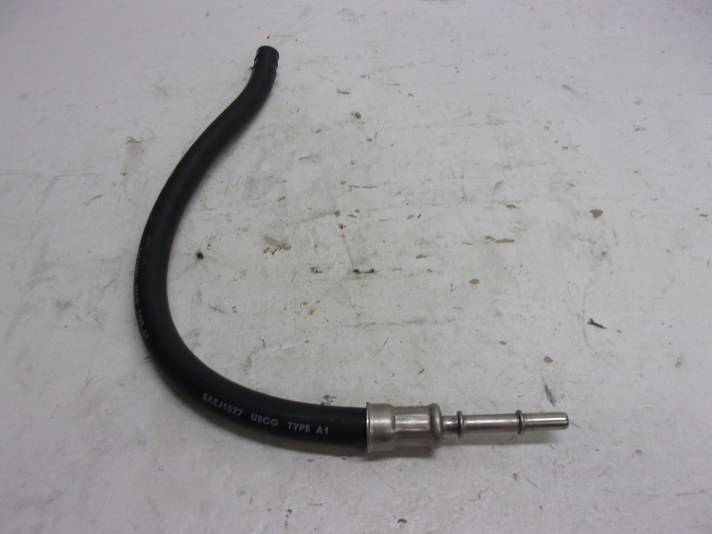 Sea Doo Bombardier 2001-2003 GTX RX  LRV DI OEM Fuel Return Hose Part# 275500508
