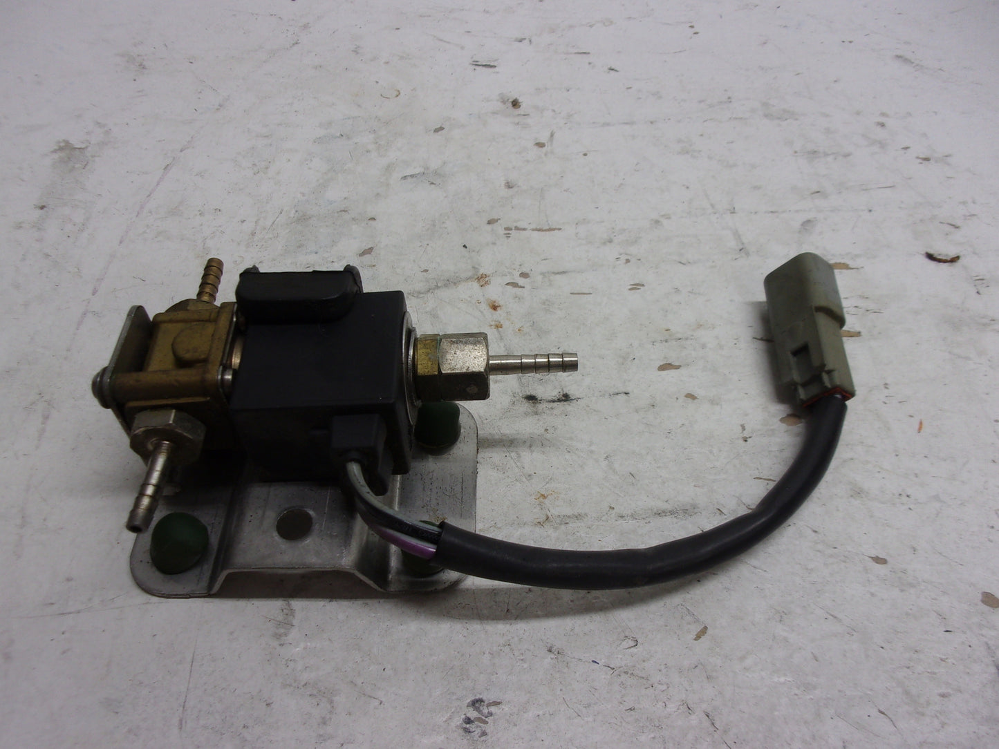 SeaDoo Bombardier 2000-2002 GTX DI RX DI OEM Solenoid Valve Part# 270600028