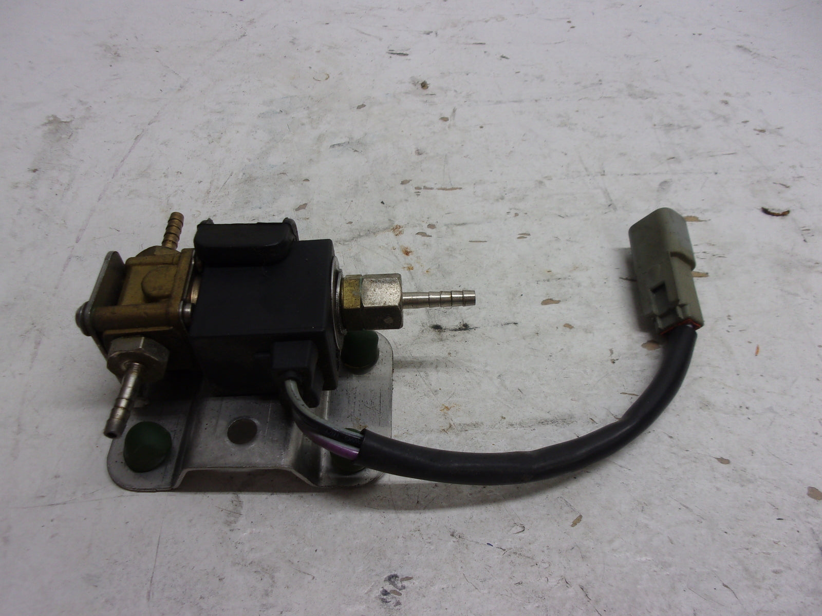 SeaDoo Bombardier 2000-2002 GTX DI RX DI OEM Solenoid Valve Part# 270600028