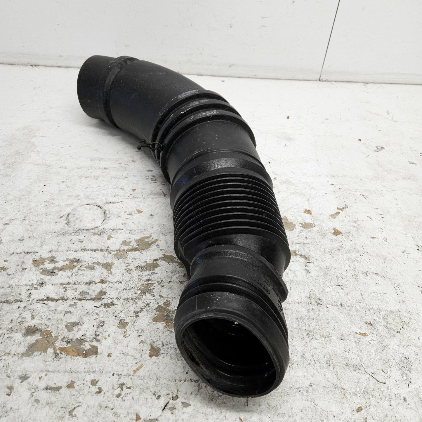 Sea Doo Bombardier 2002-2006 GTX RXT OEM Rear Vent Hose Assembly Part# 291001601