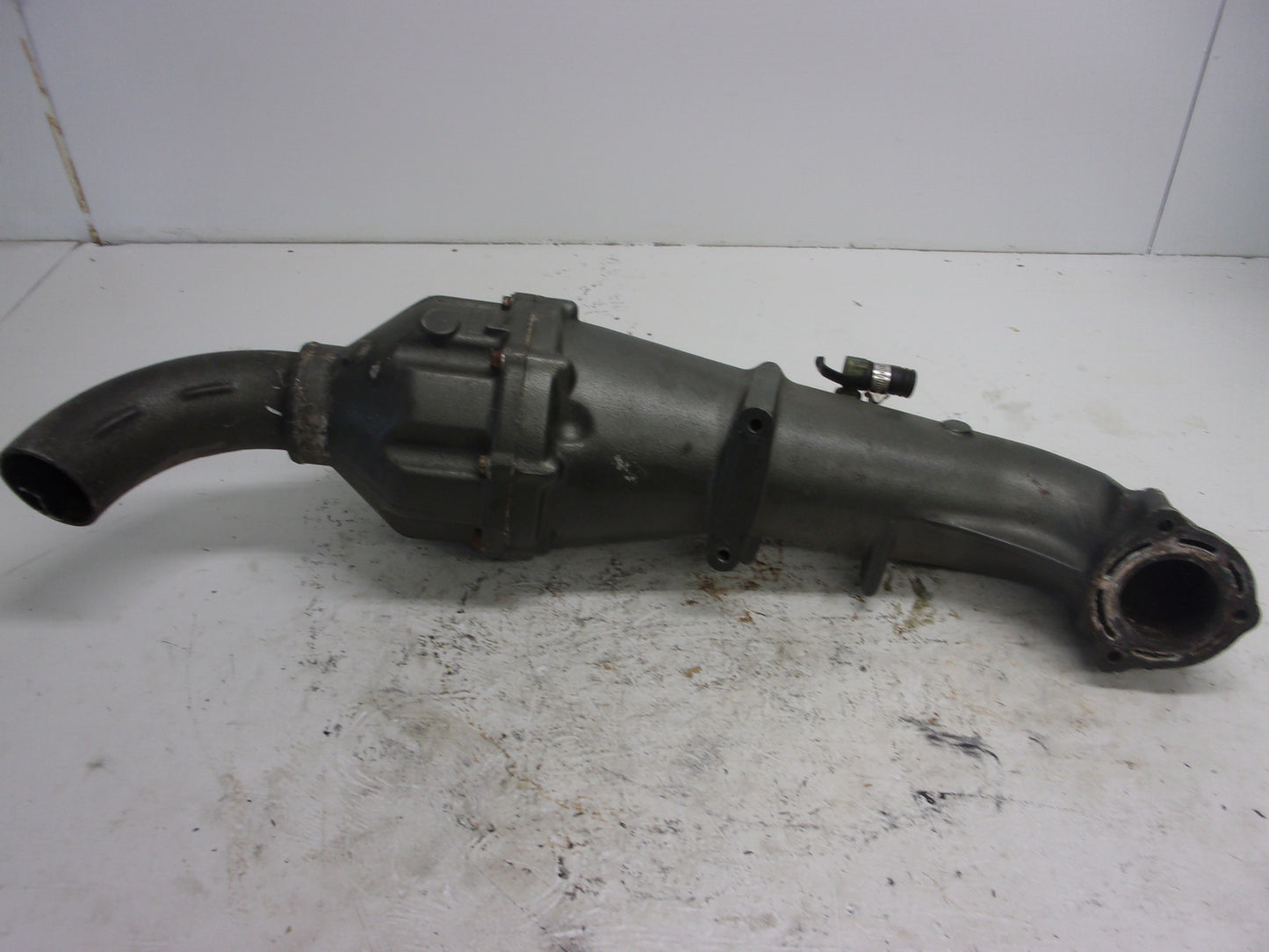 Kawasaki Jet Ski 2000-2002 Ultra 150 OEM Exhaust Muffler + Pipe # 18088-3701