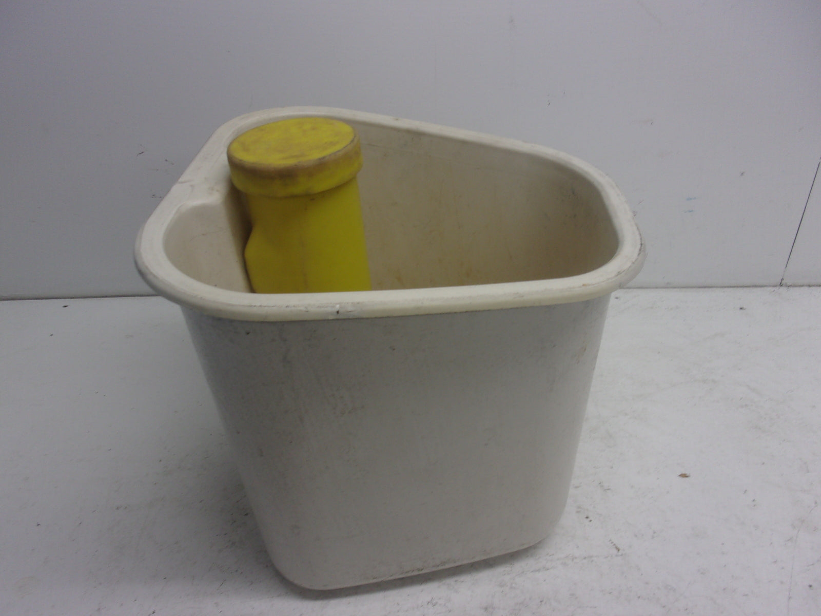 Yamaha WaveRunner 1997-2000 GP WaveRunner OEM Bow Locker Part# GP7-U475A-00-00