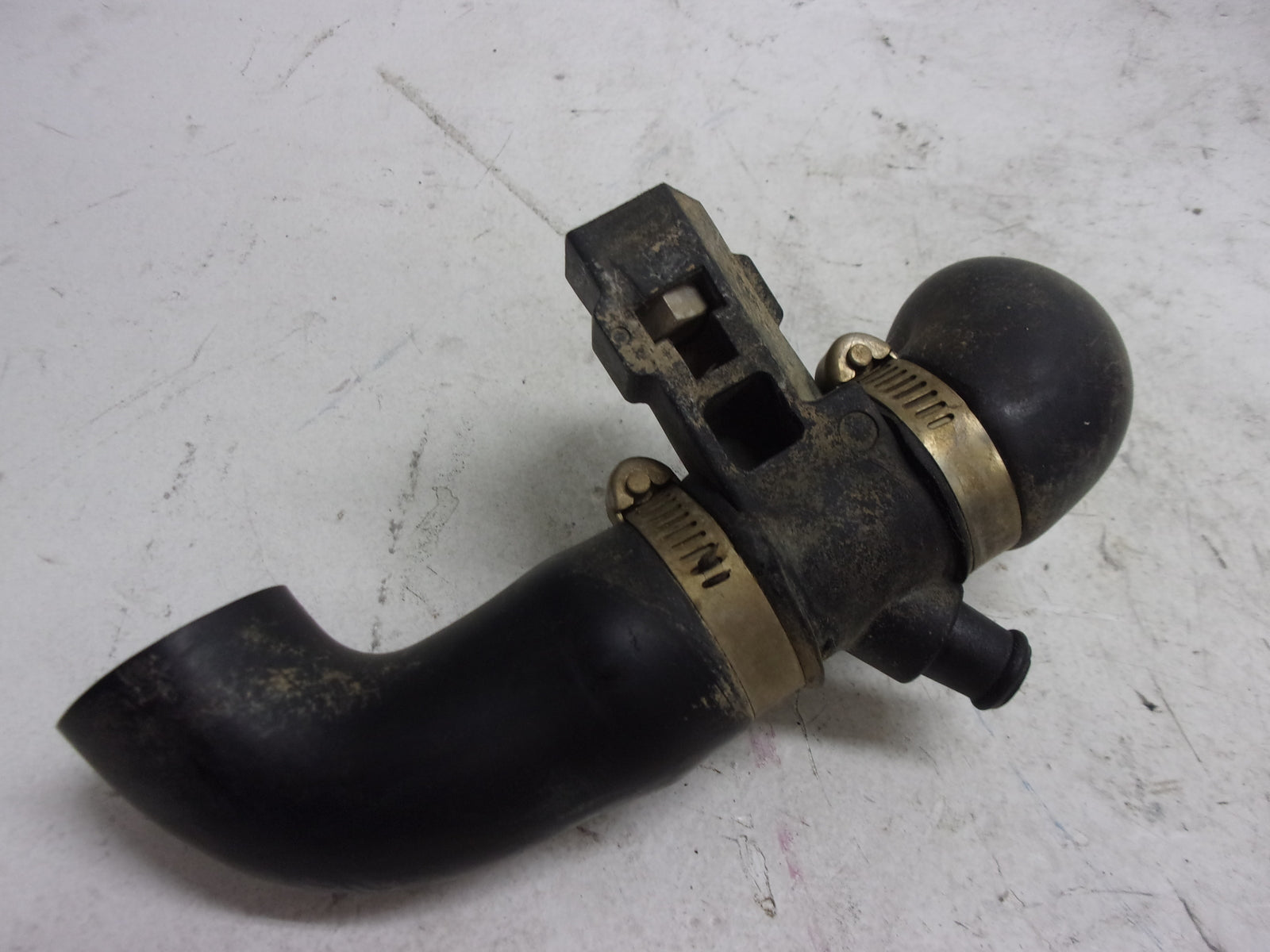 Yamaha WaveRunner 1990-1997 Waverunner 3 WVT OEM Valve Body # 6K8-7610K-01-00