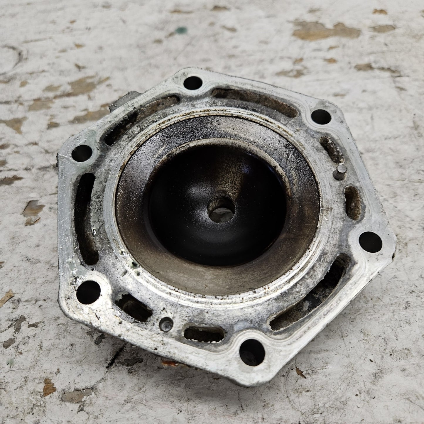 Kawasaki PWC Jet Ski 1999-2005 STX-R Ultra 150 OEM Cylinder Head # 11001-3741