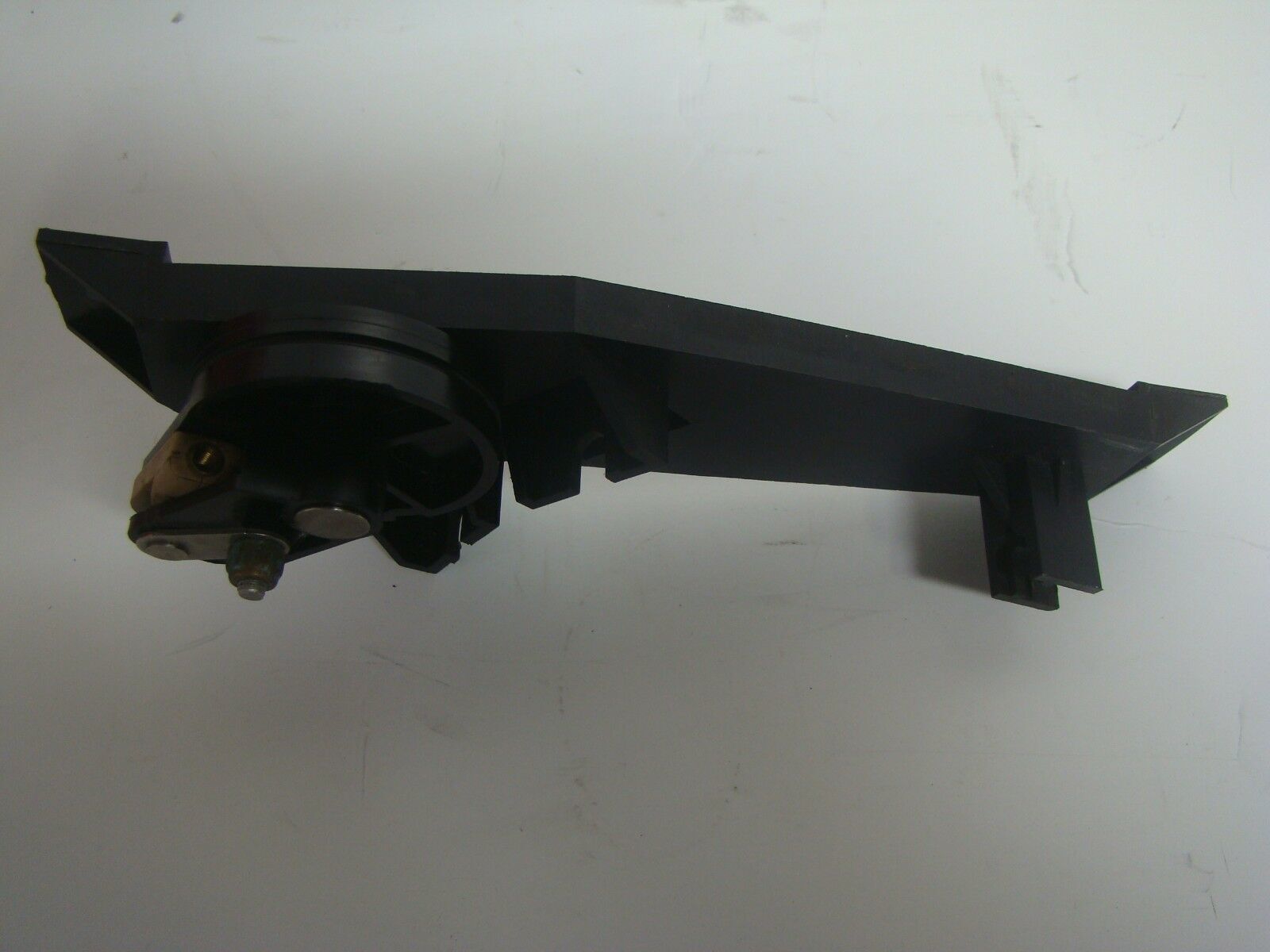 Yamaha Waverunner 02-08 GP 800 1300 FX XA XLT Trim Bracket F0D-U153J-10-00