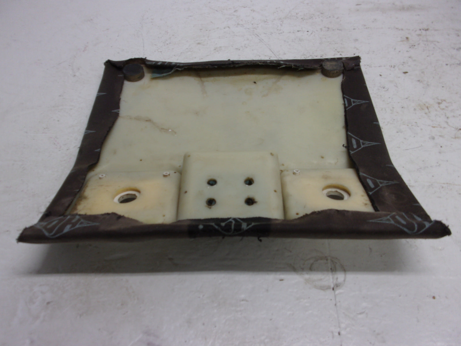 Kawasaki Jet Ski 1992-1998 750 SX SXI OEM Center Deck Pad Part# 39156-3752-PJ