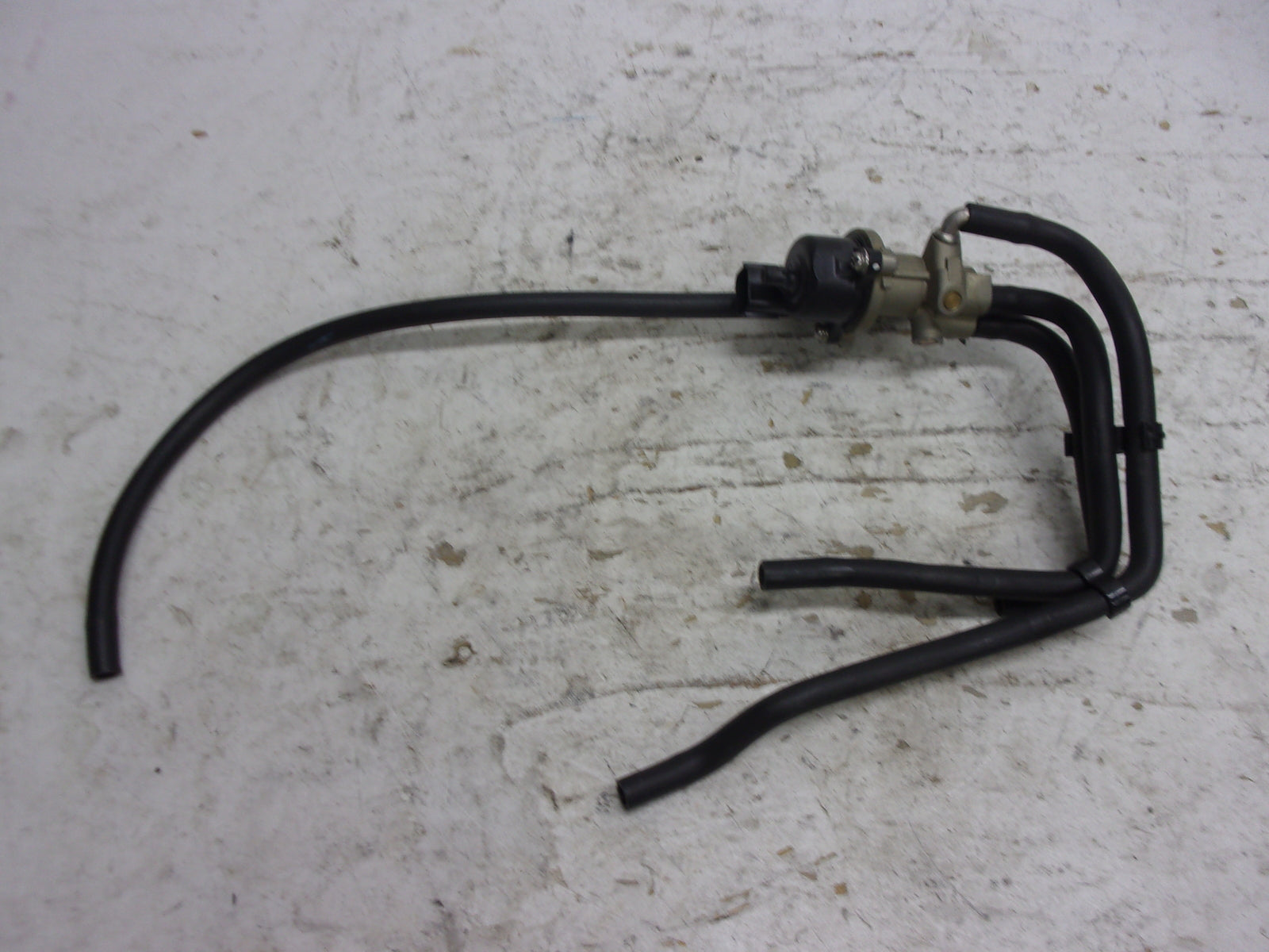 Yamaha Waverunner 2004-2008 FX HO OEM Intake Valve Assembly # 6B6-13660-00-00