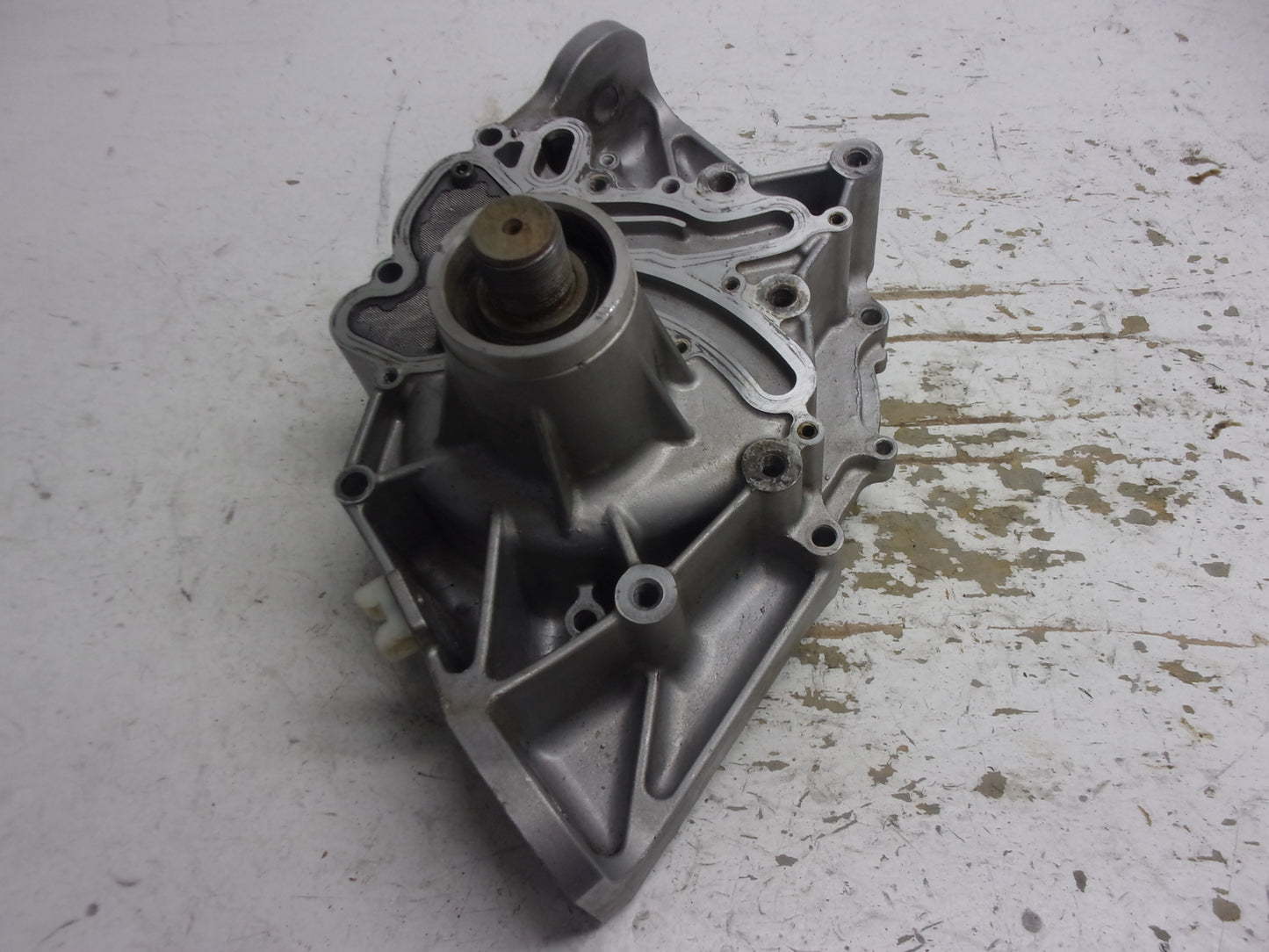 Yamaha Waverunner 2003-2008 FX FX140 OEM Pump Gear Cover Part# 60E-13327-10-94