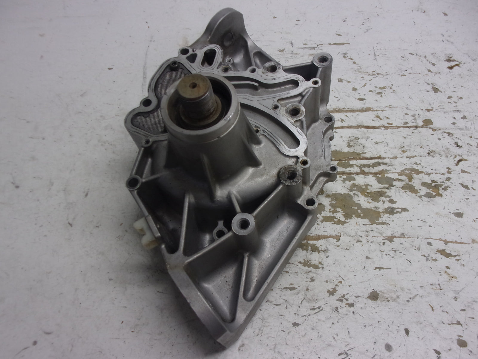 Yamaha Waverunner 2003-2008 FX FX140 OEM Pump Gear Cover Part# 60E-13327-10-94