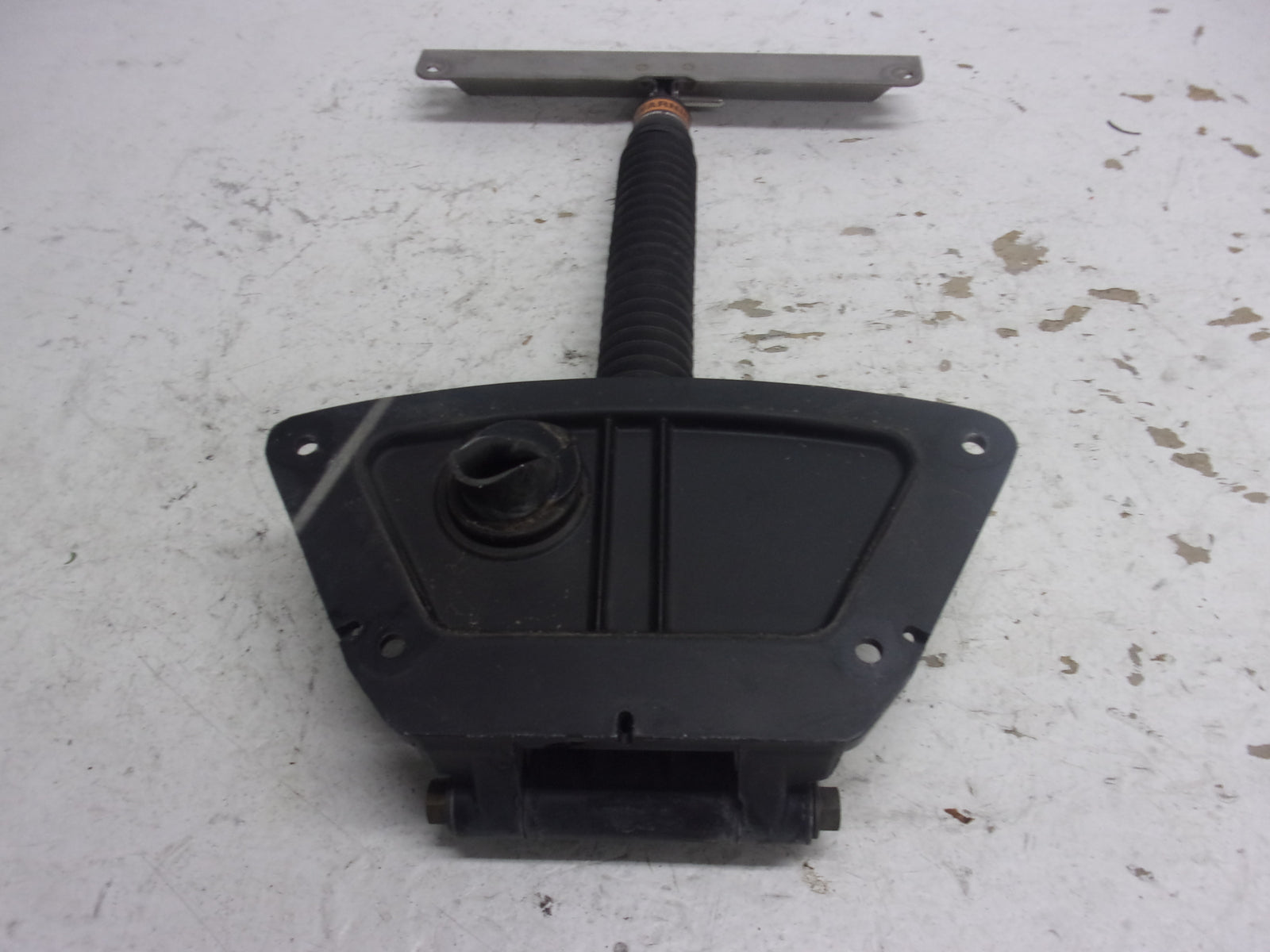 Kawasaki Jet Ski 1999-2005 STX Ultra 130/150 OEM Hood Bracket & Shock 11051-3746
