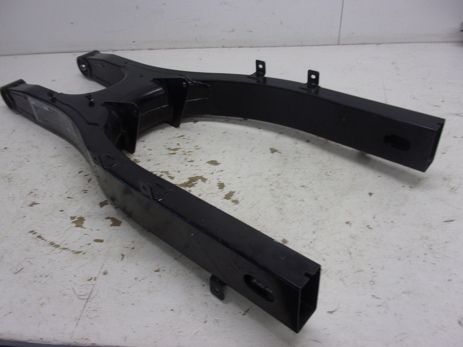 Can-Am Roadster 2009-2010 Spyder GS RS OEM Swing Arm Assembly Part# 706000671