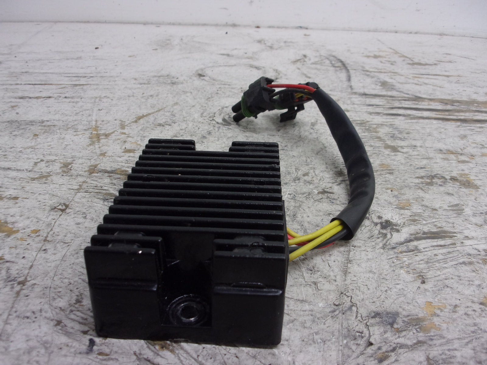 Sea Doo Bombardier 2000-2004 GSX LRV GTX RX DI OEM Voltage Rectifier 278001554