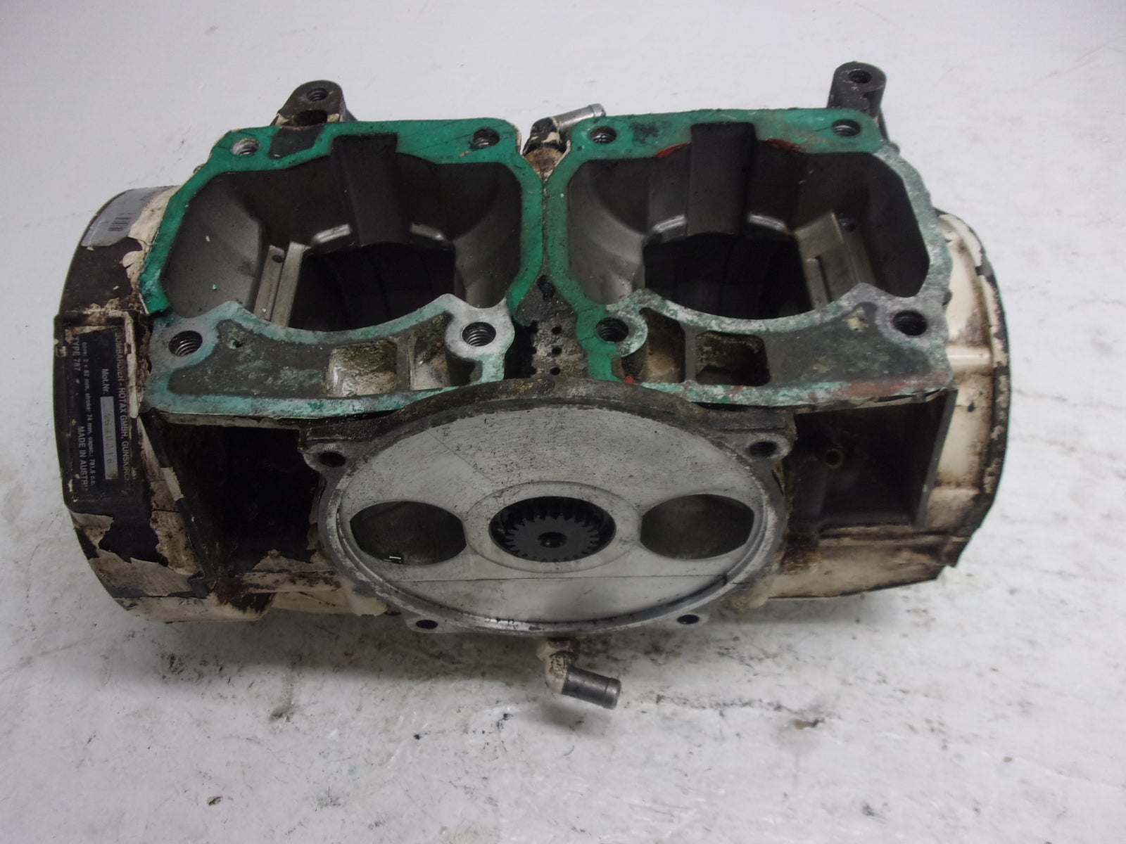 SeaDoo Bombardier 1997 GSX GTX SPX XP OEM Crankcase Assembly Part# 290887239