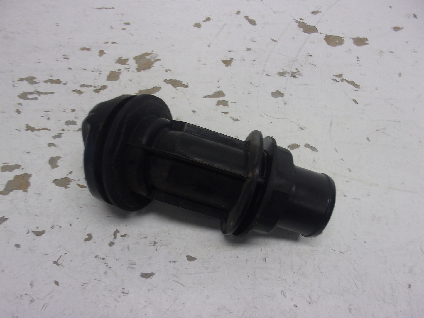 Sea Doo Bombardier 2012-2020 Wake RXP RXT GTI GTR GTX Fuel Neck + Cap 275500845
