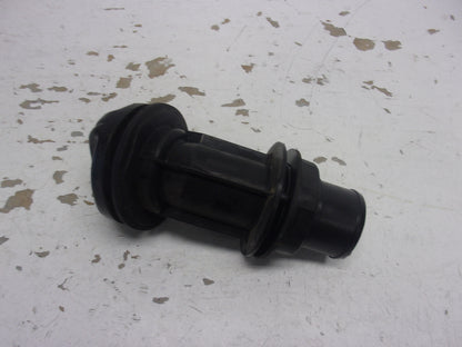 Sea Doo Bombardier 2012-2020 Wake RXP RXT GTI GTR GTX Fuel Neck + Cap 275500845