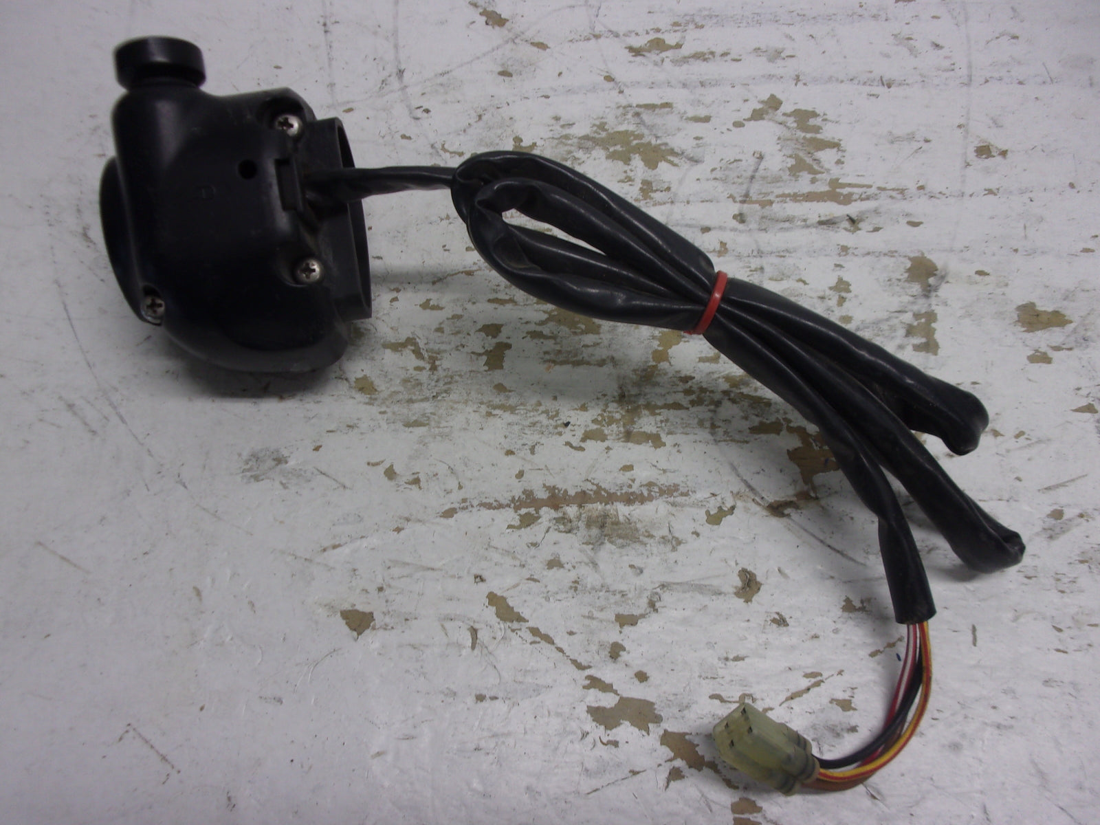 Honda Aquatraxx 2002 F-12 F-12X OEM Start Stop Switch Housing # 35013-HW1-670