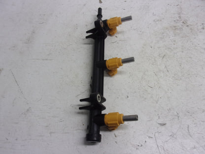 Yamaha 2016-2017 VX V1 EX Barely Used OEM Fuel Rail + Injectors 6EY-13761-00-00
